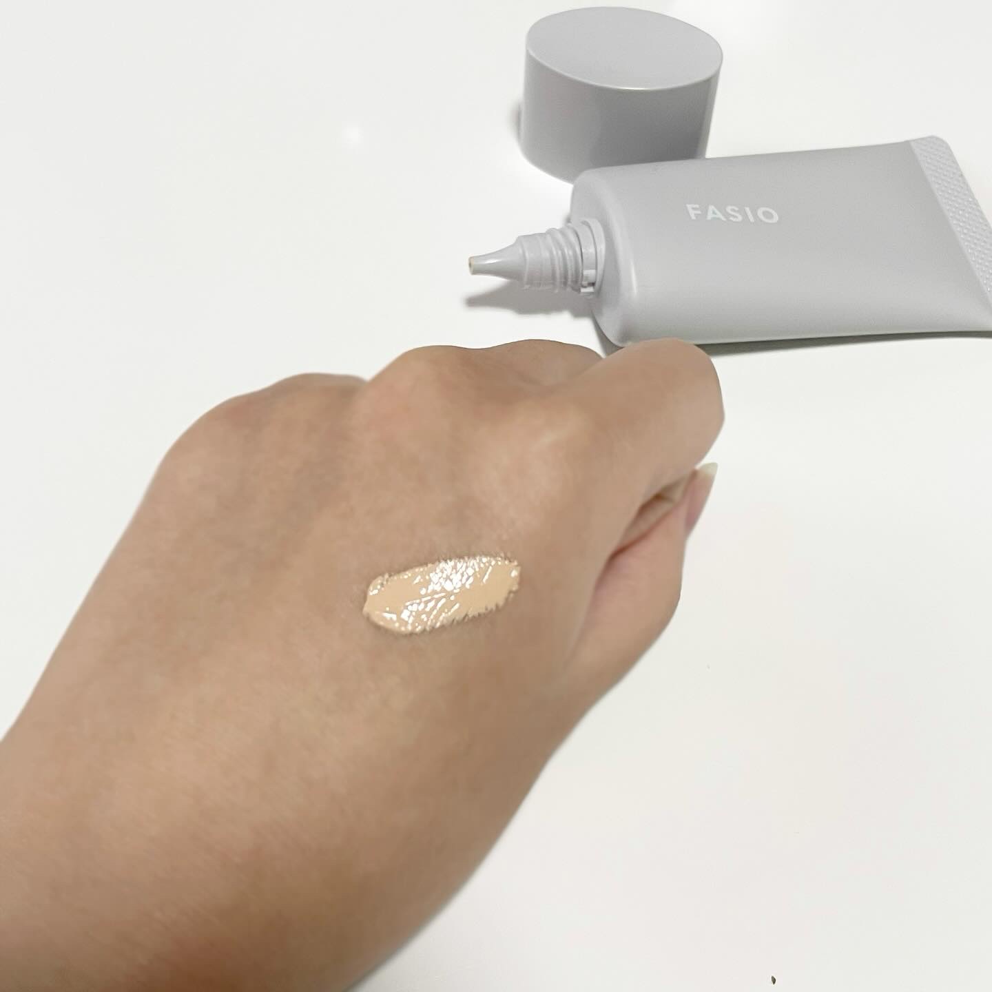 エアリーステイ BB ティント UV/FASIO/BBクリームを使ったクチコミ（2枚目）