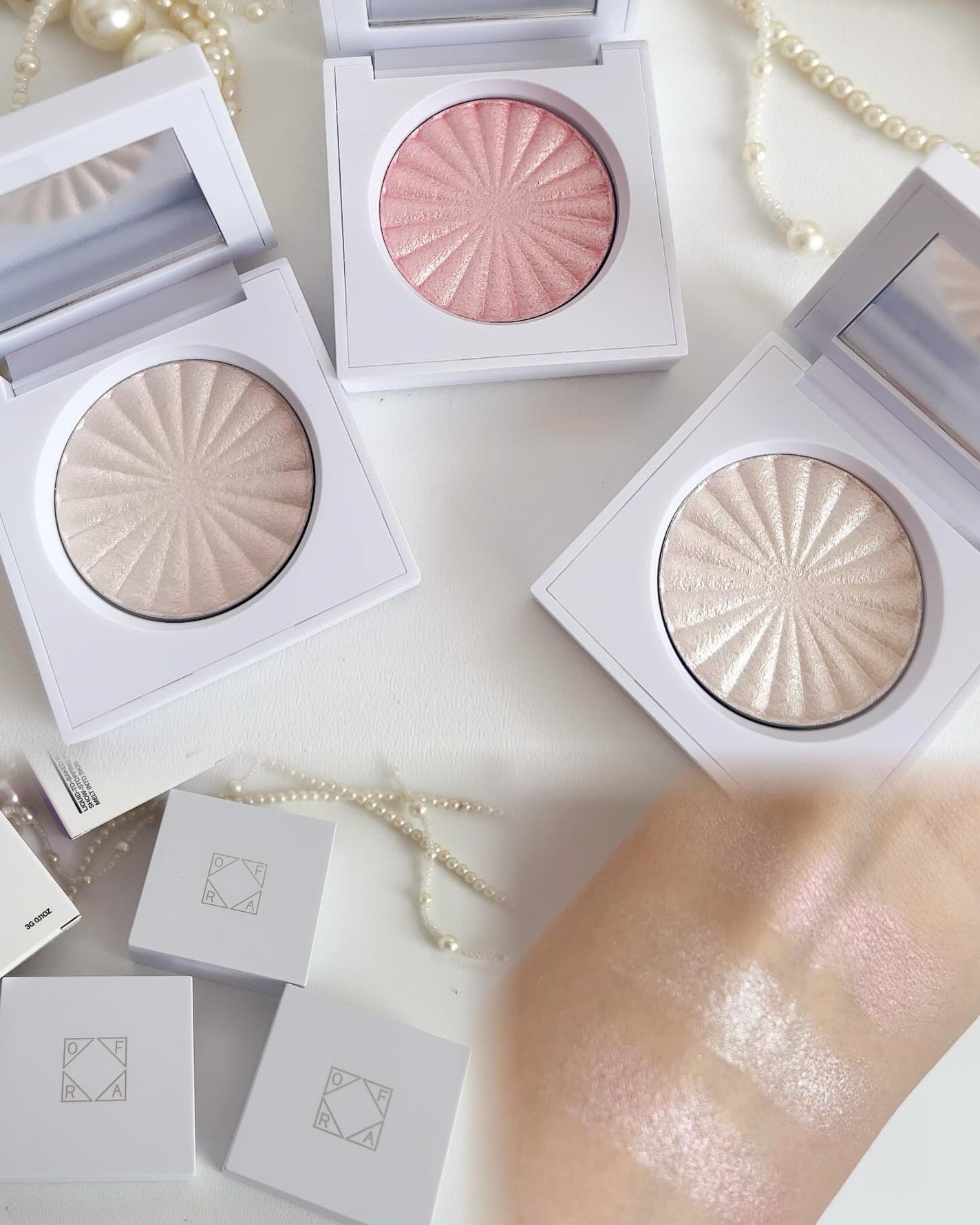 OFRA mini Highlighter/Ofra Cosmetics/パウダーハイライトを使ったクチコミ(7枚目)