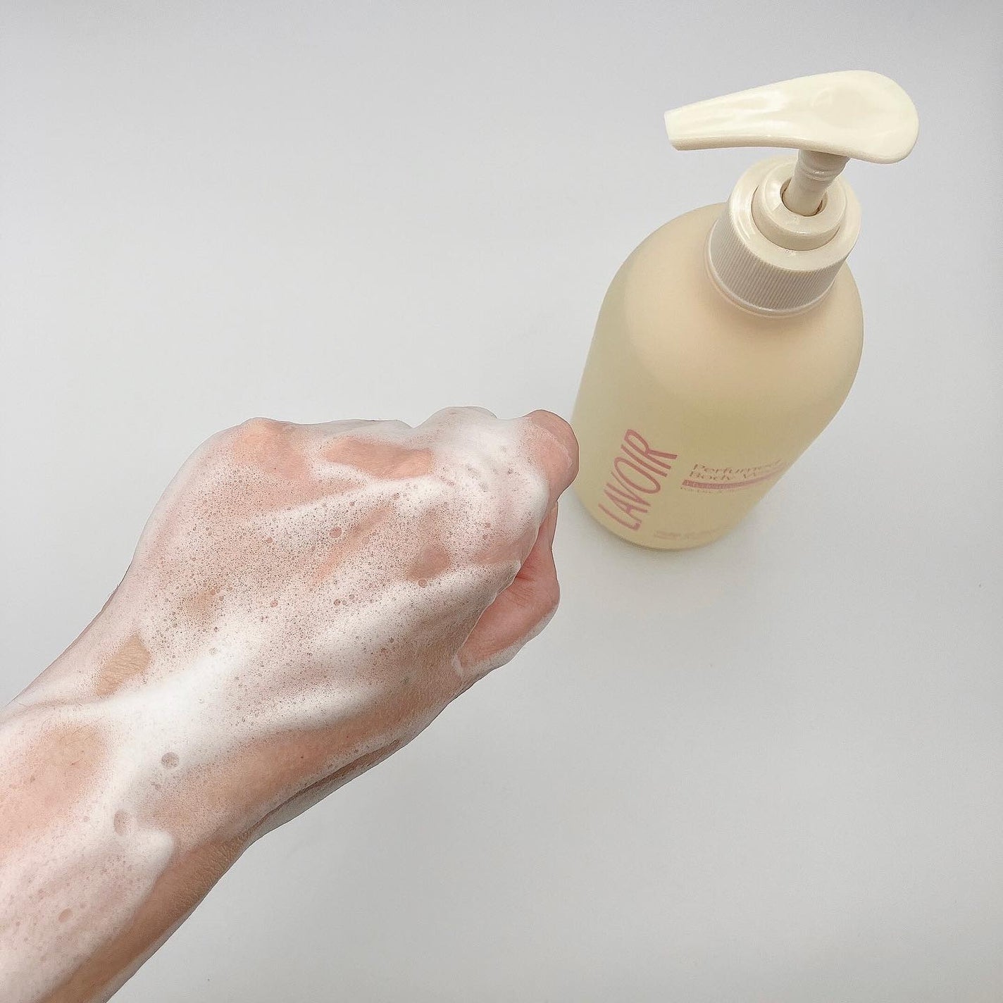 パフューム ボディウォッシュ チューリップ&フリージア/LAVOIR/ボディソープを使ったクチコミ(4枚目)