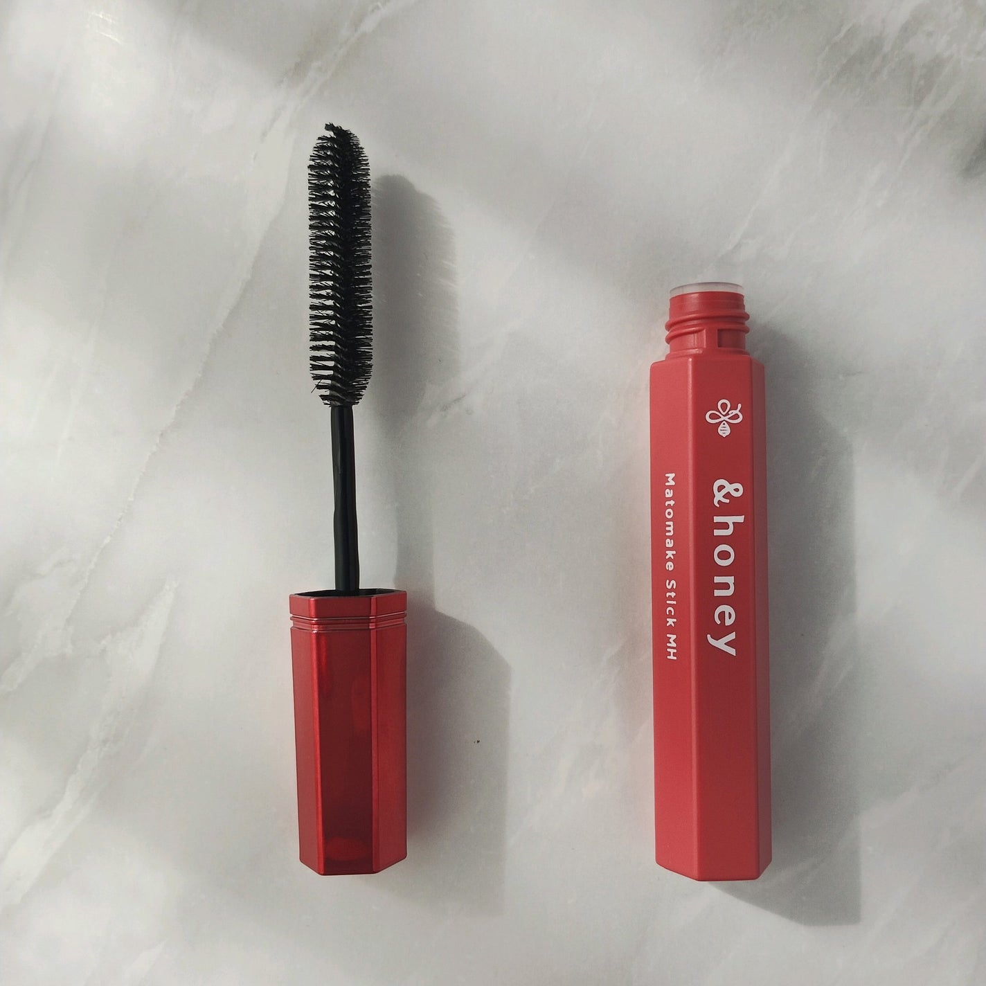 アンドハニー マトメイク スティック ミラクルホールド4.0/&honey/ヘアジェルを使ったクチコミ(2枚目)