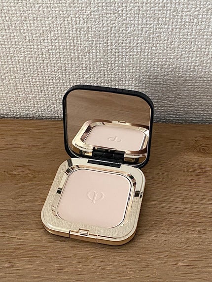 プードルコンパクトエサンシエルn 5g / クレ・ド・ポー ボーテ プードルコンパクトエサンシエルn 5g / クレ・ド・ポー ボーテ