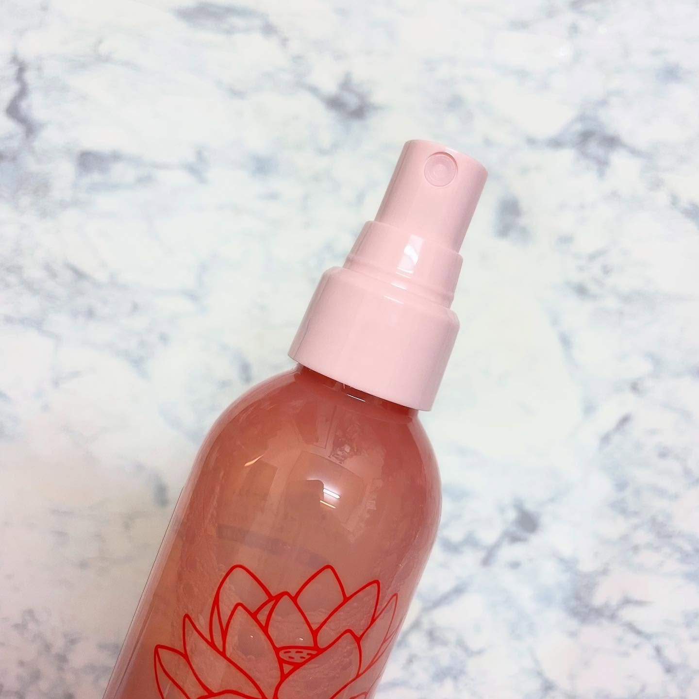 ロータス ワンデーストレート ヘアミスト ティー＆シトラスの香り/ダイアン/ヘアミストを使ったクチコミ（2枚目）