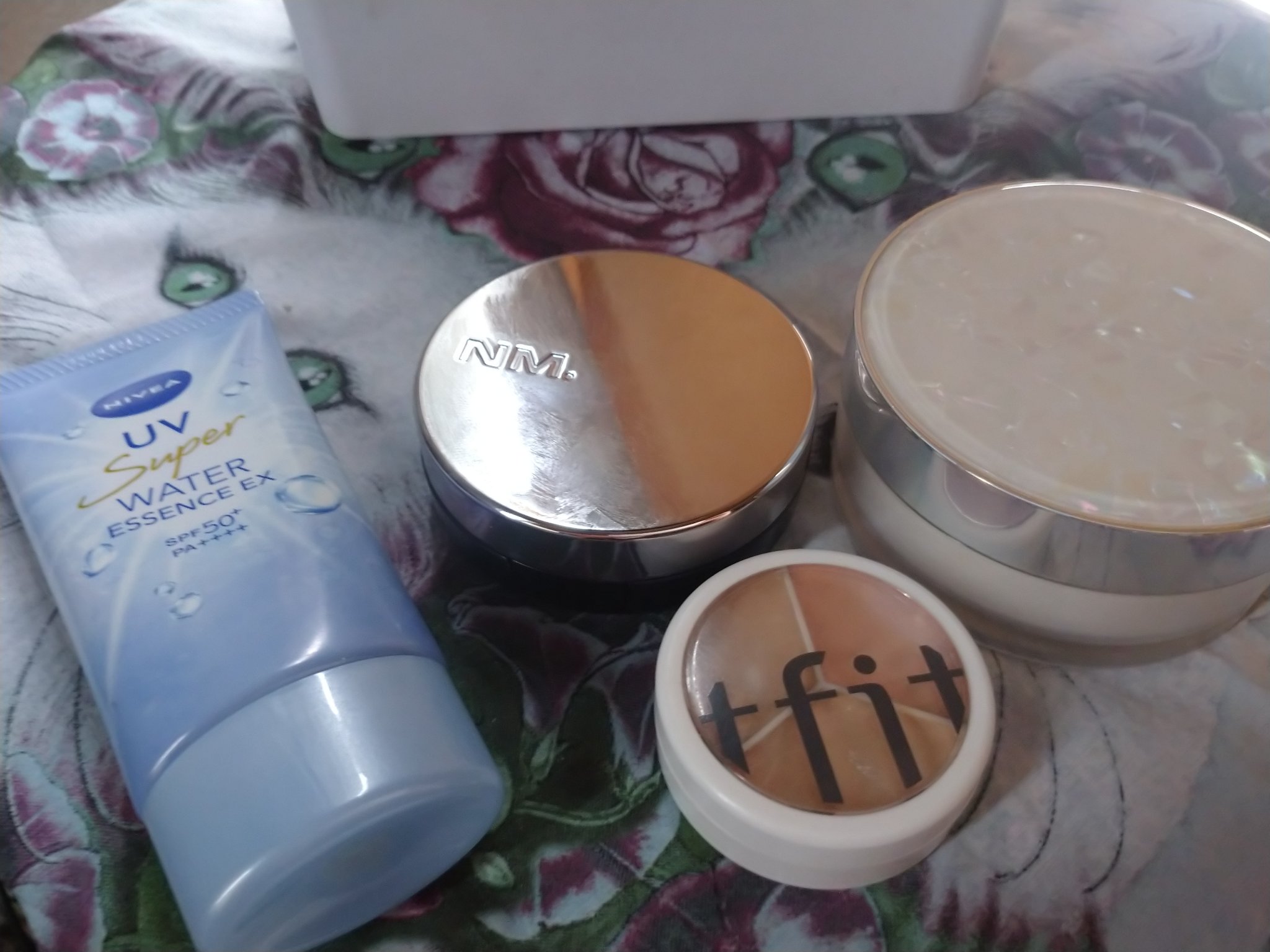 パールグロウハイライト/CEZANNE/パウダーハイライトを使ったクチコミ（1枚目）