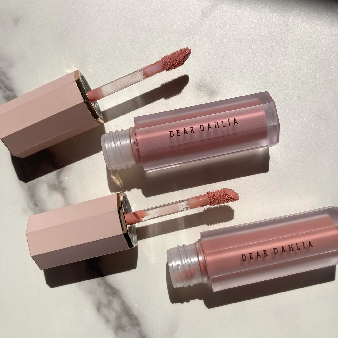 ペタルドロップリキッドブラッシャー/DEAR DAHLIA/リキッドチークを使ったクチコミ（2枚目）
