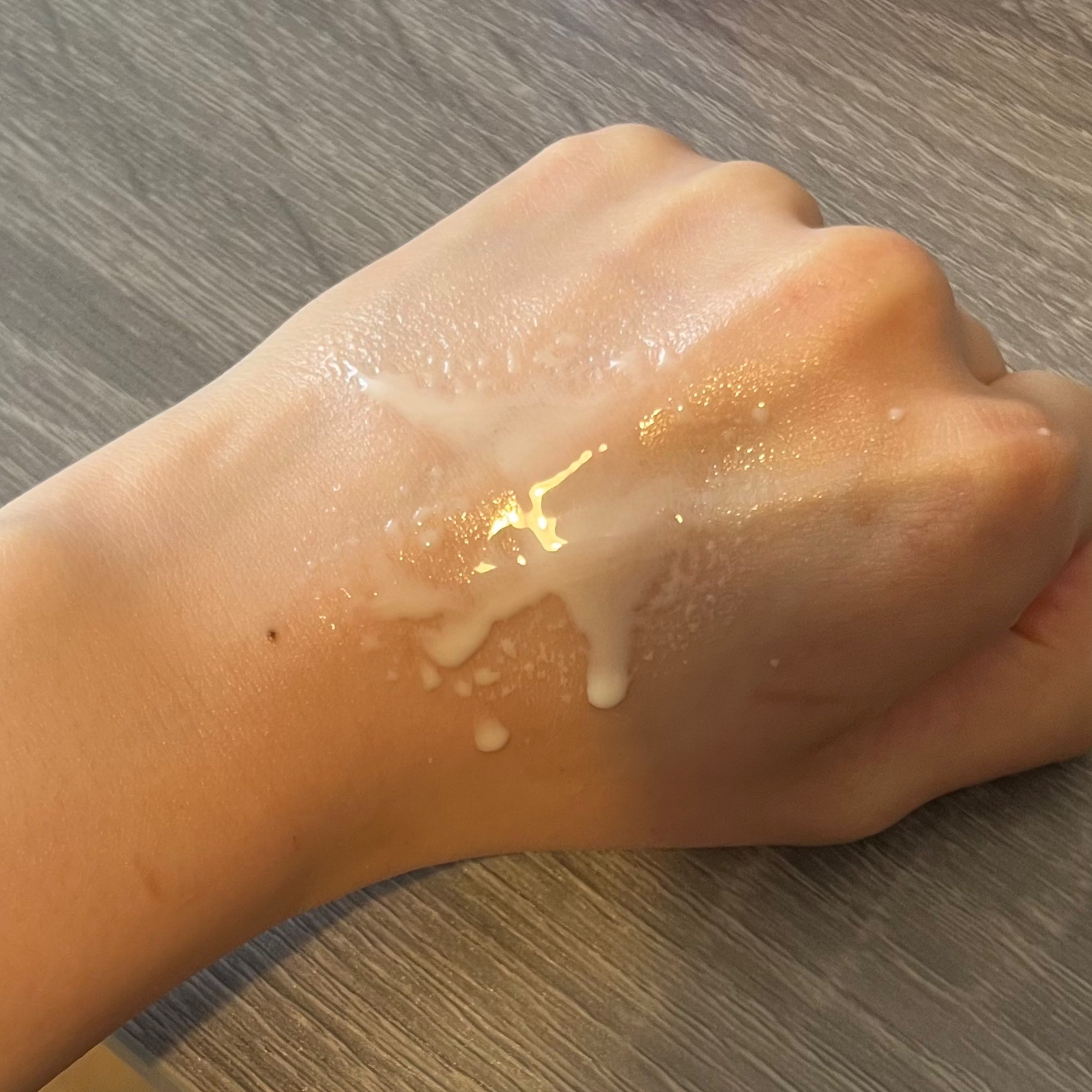 ニベアUV ディープ プロテクト＆ケア ジェル/ニベア/日焼け止めジェルを使ったクチコミ（3枚目）