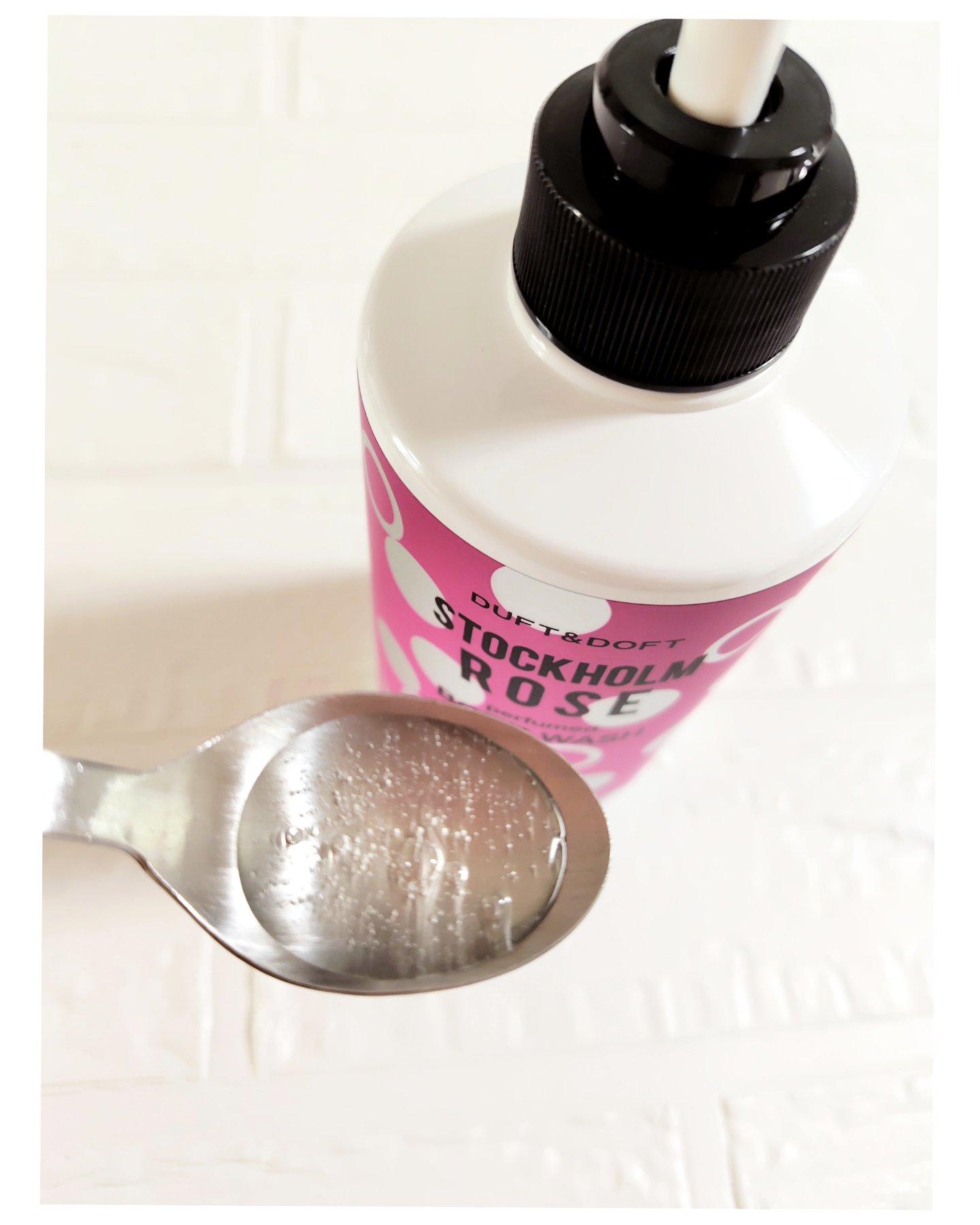 パヒュームボディウォッシュ　ストックホルムローズ/DUFT&DOFT/ボディソープを使ったクチコミ（3枚目）