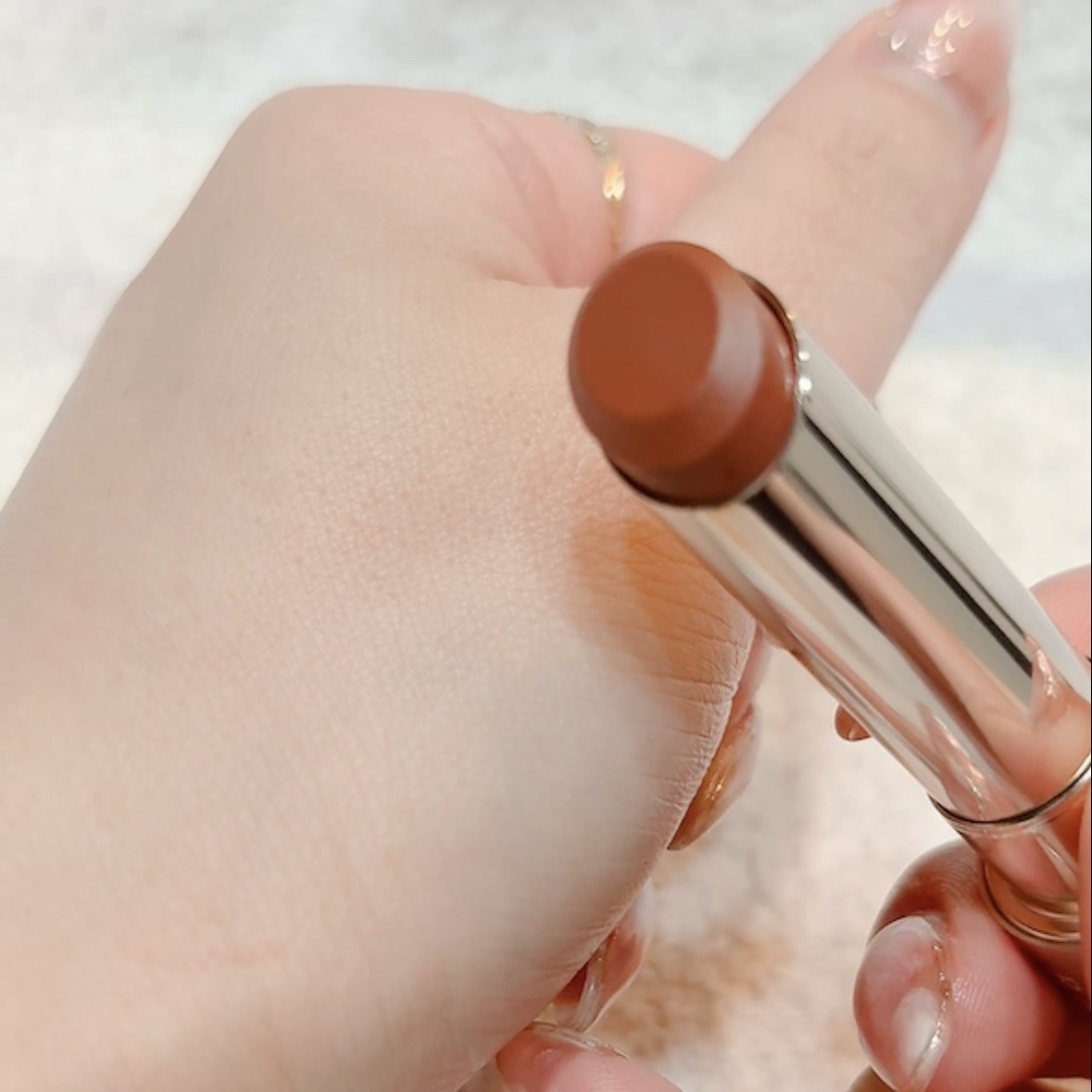 RMK デューイーメルト リップカラー/RMK/口紅を使ったクチコミ（3枚目）