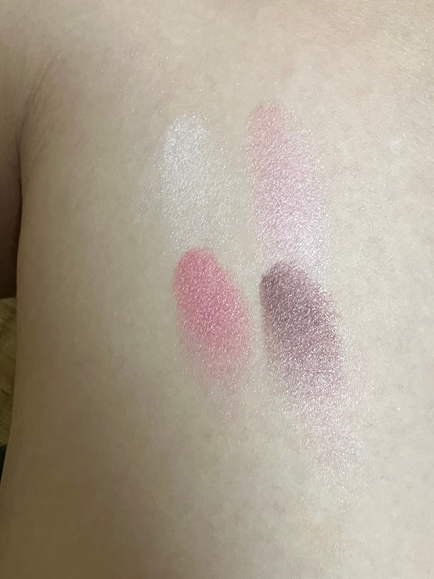 グロッシーリッチ アイズ N/Visée/アイシャドウパレットを使ったクチコミ(2枚目)