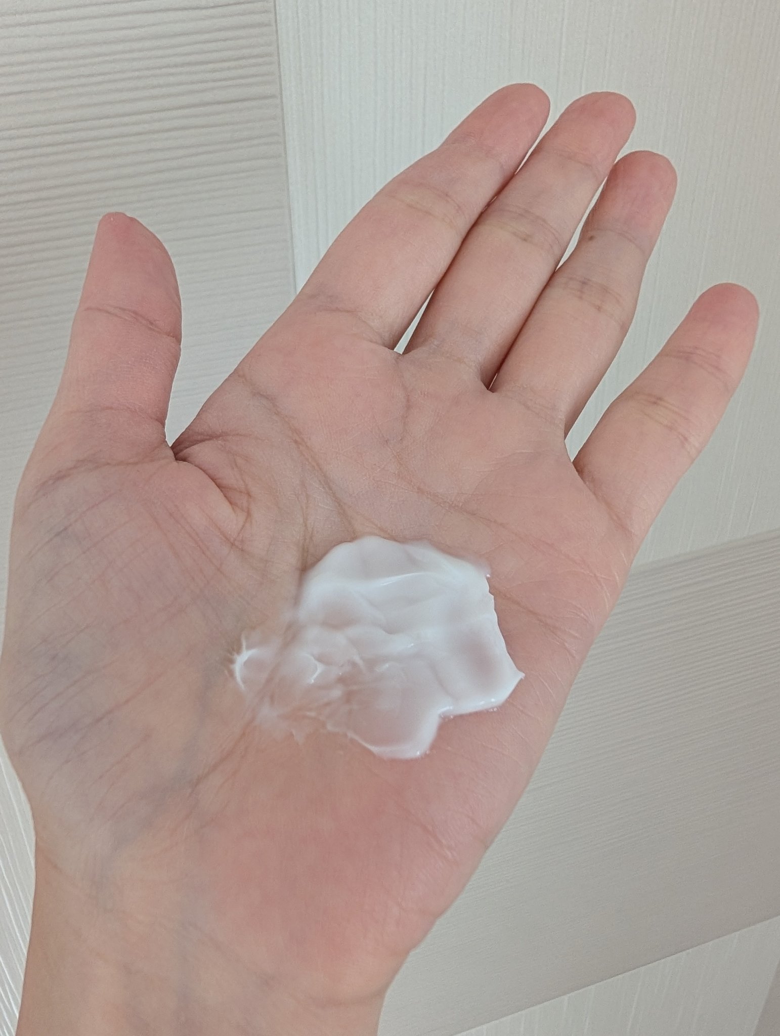 ロータス キューティクルヘアパック まとまり ティー＆シトラスの香り/ダイアン/ヘアマスク・ヘアパックを使ったクチコミ（3枚目）