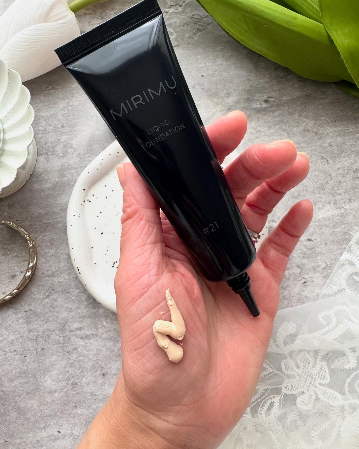 リキッドファンデーション/MIRIMU/リキッドファンデーションを使ったクチコミ(2枚目)