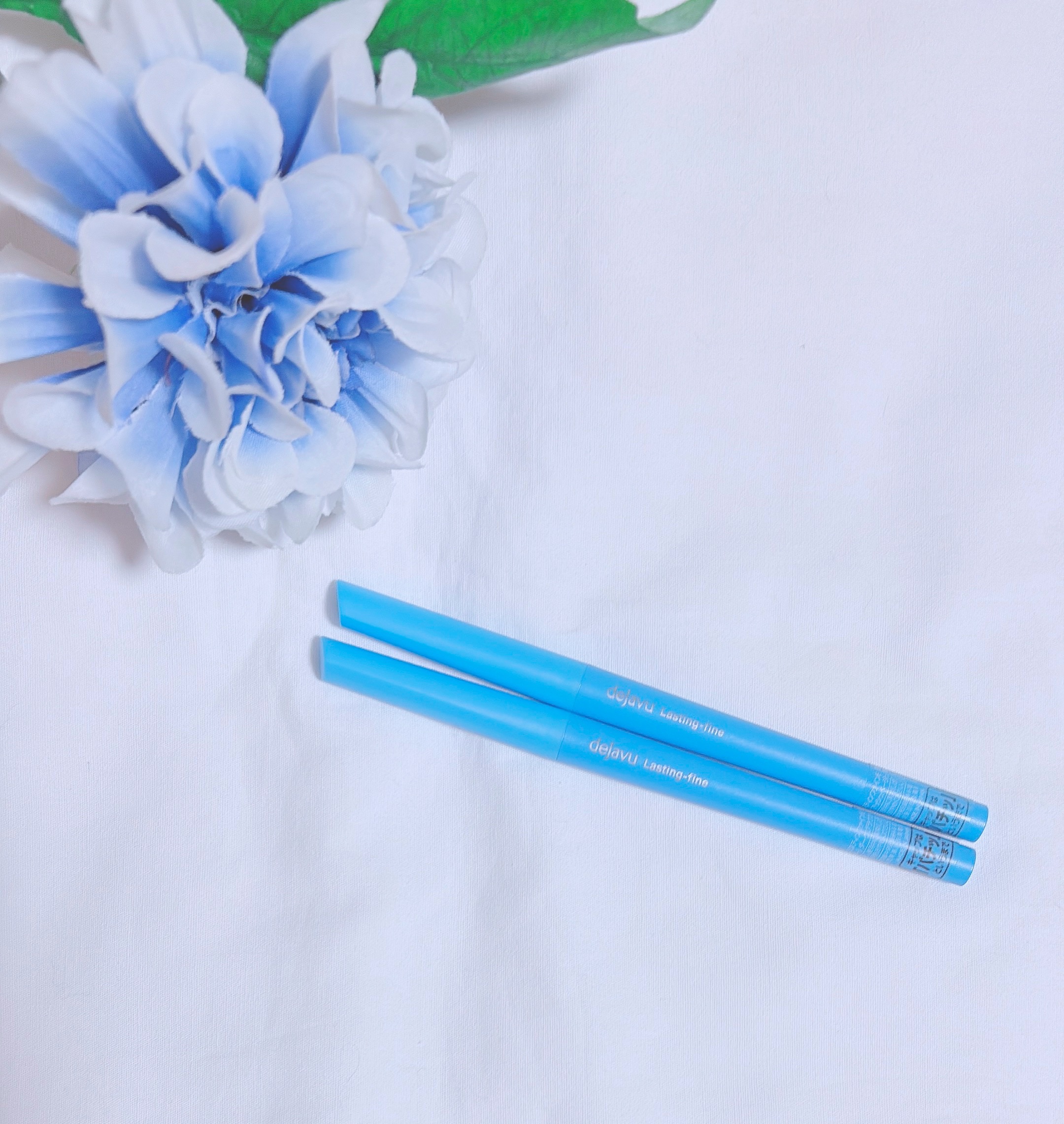 「密着アイライナー」極細クリームペンシル/デジャヴュ/ペンシルアイライナーを使ったクチコミ（2枚目）