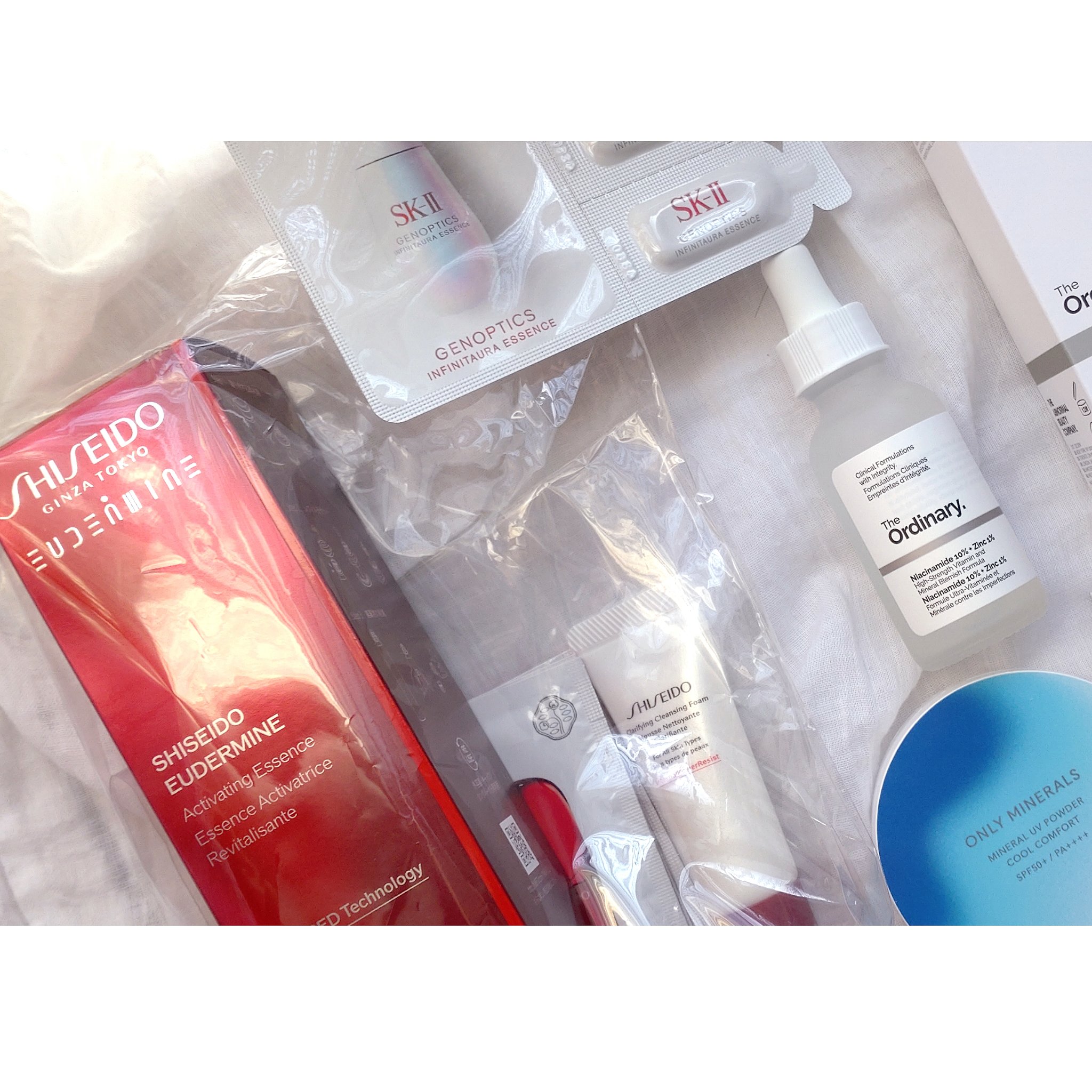 ミネラルUVパウダーS クールコンフォート EX02 アイスブルー/ONLY MINERALS/プレストパウダーを使ったクチコミ（2枚目）