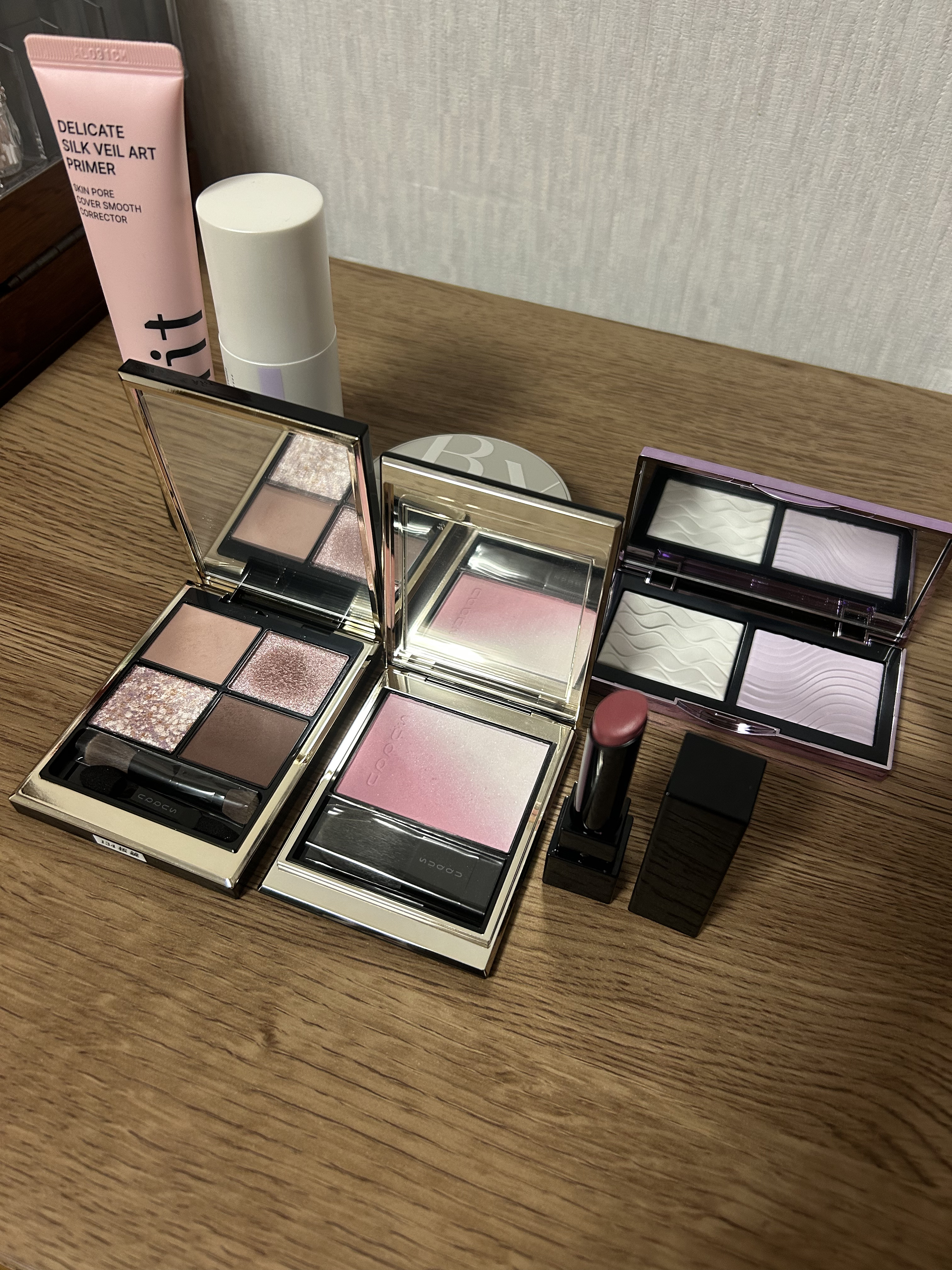 セラムフィット シャイニング トーンアップクリーム V1/ByUR/化粧下地を使ったクチコミ（2枚目）