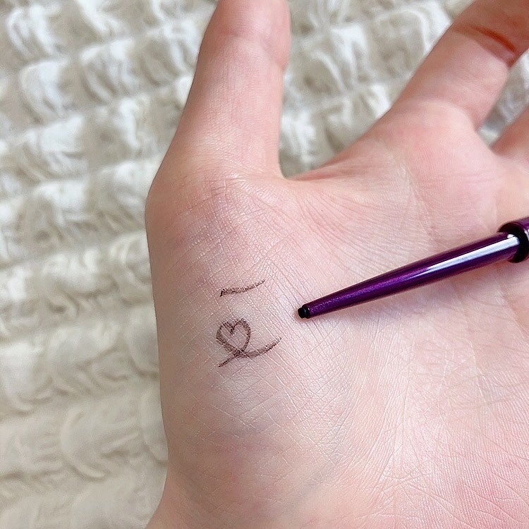 ヒロインメイク ロングステイ シャープジェルライナーN/ヒロインメイク/ジェルアイライナーを使ったクチコミ(4枚目)