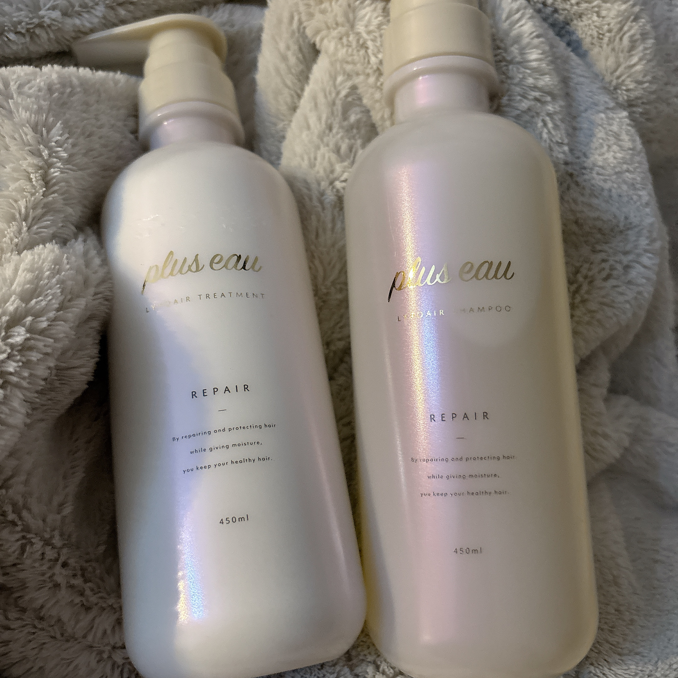 plus eau　リポアシャンプー/リポアトリートメント


LIPSから抽選でいただきました🎁✨
plus eauのシャンプー&トリートメントセットです🫧

シャンプーはかなり粘度が高めですが、泡立ちが良く洗い流した後にベタベタするこ