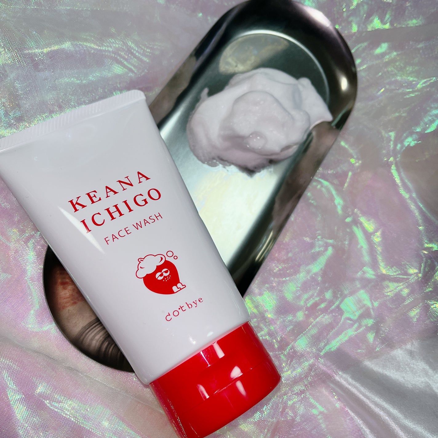 毛穴いちご洗顔 ホワイト/ドットバイ/洗顔フォームを使ったクチコミ(2枚目)