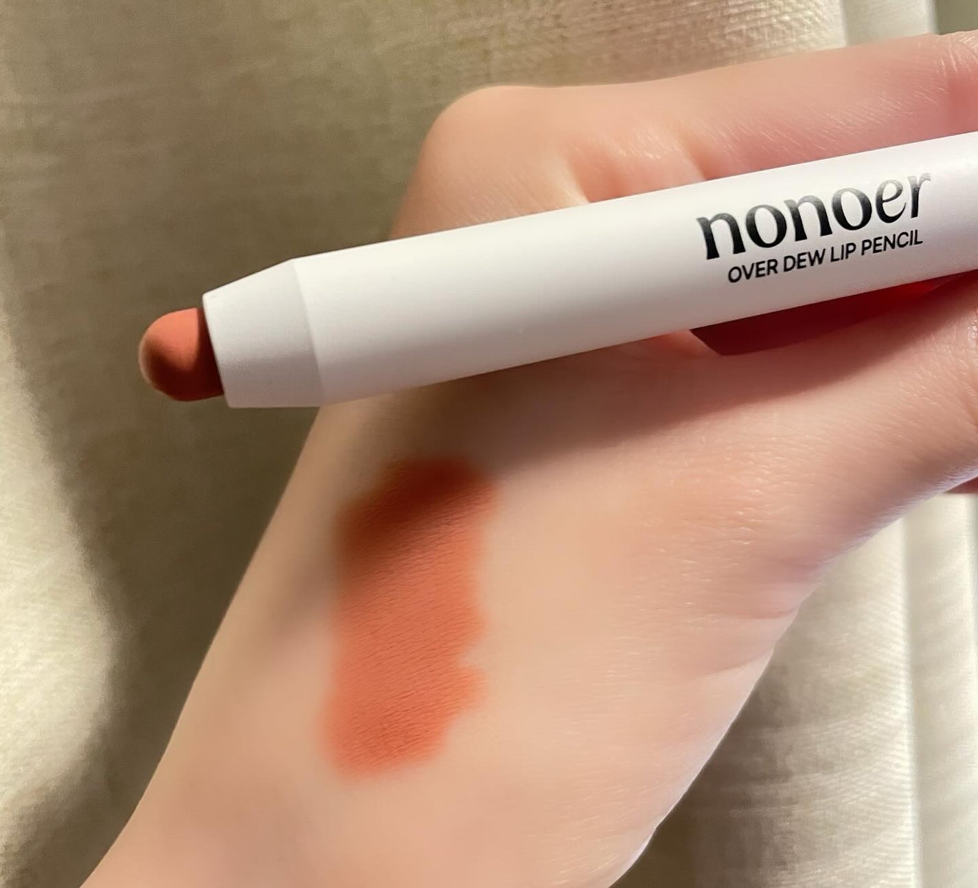 オーバーデューリップペンシル/nonoer/リップライナーを使ったクチコミ(3枚目)