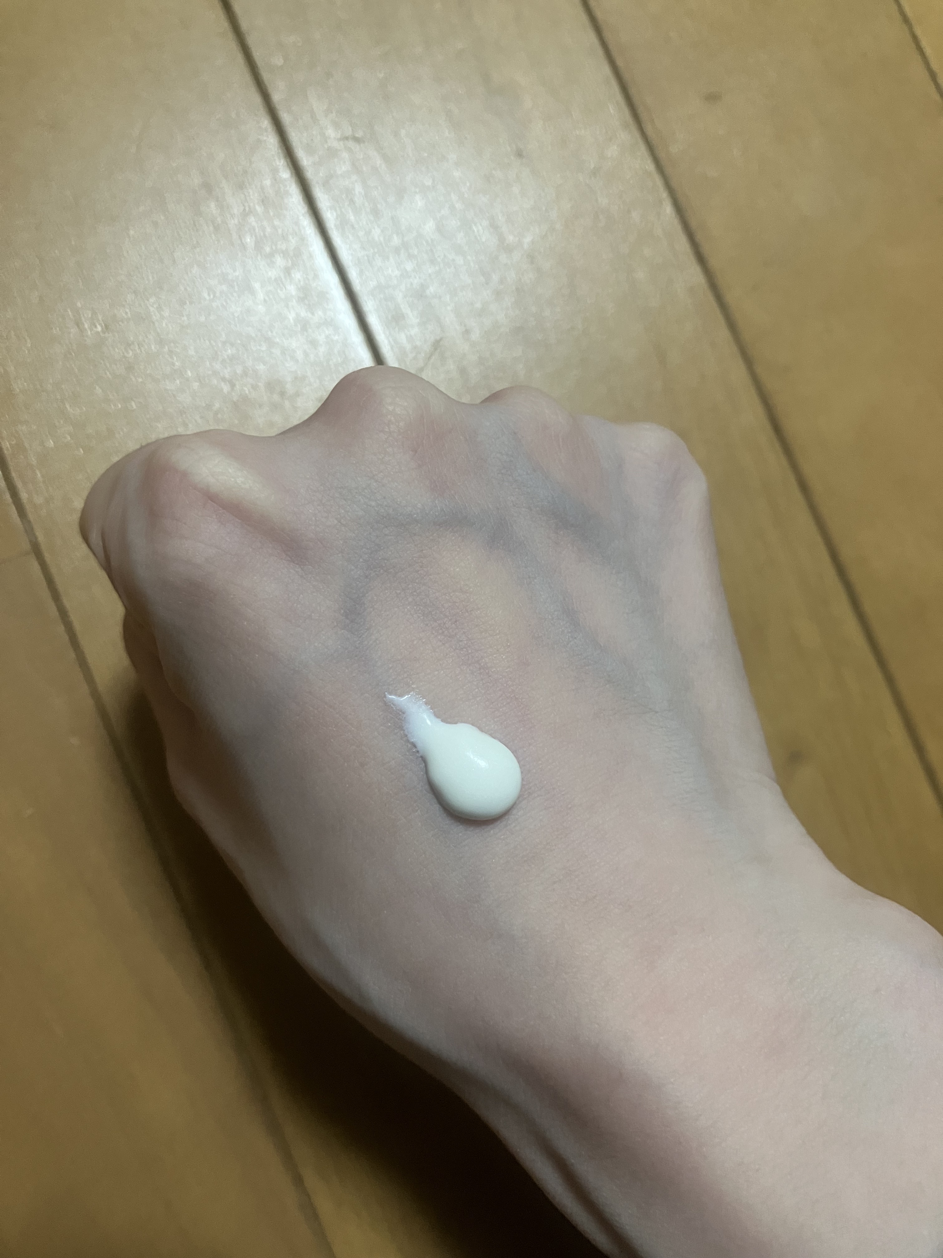 ビオレUV アクアリッチ ライトアップエッセンス/ビオレ/日焼け止め・UVケアを使ったクチコミ（3枚目）