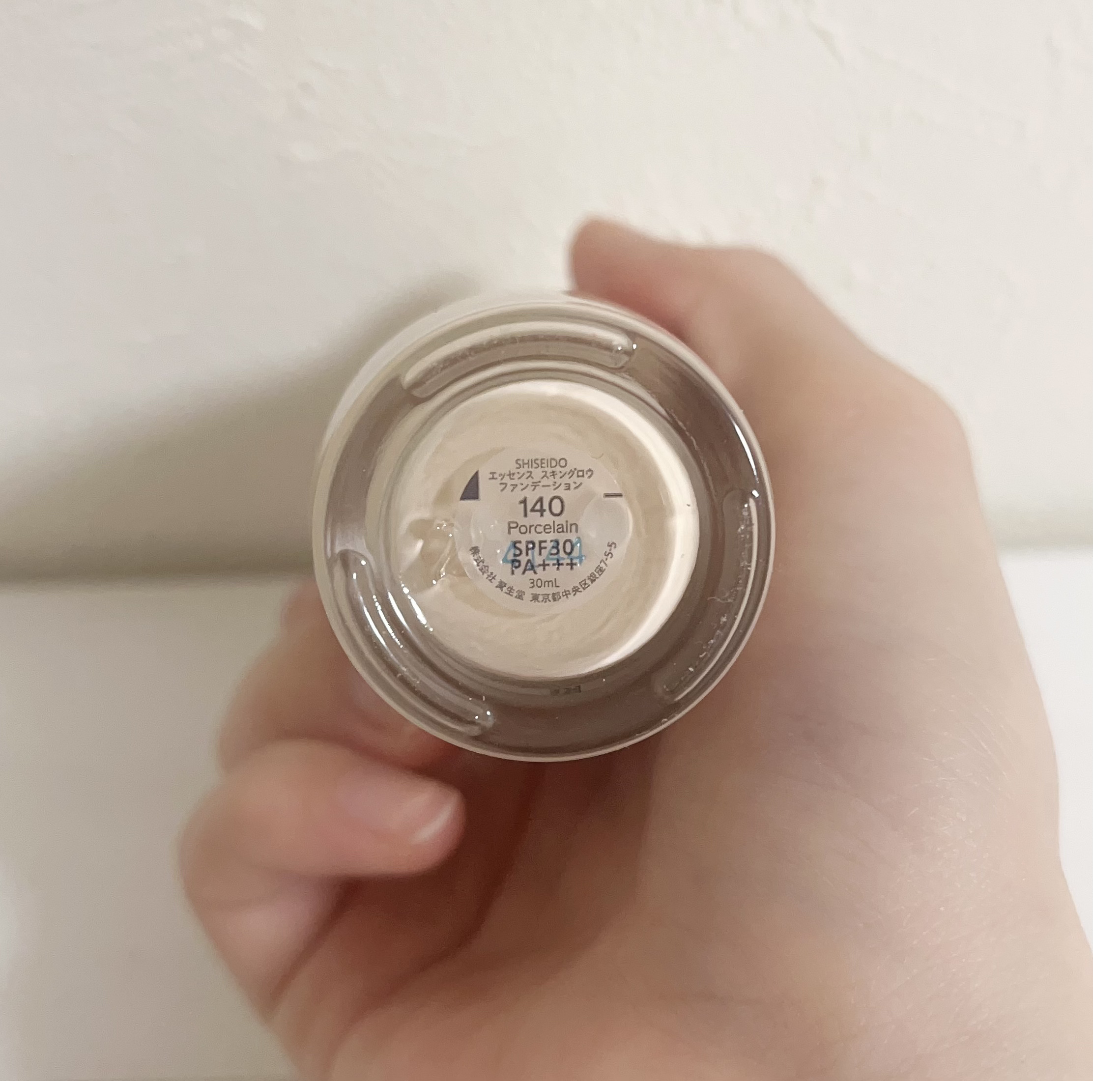 エッセンス スキングロウ ファンデーション/SHISEIDO/リキッドファンデーションを使ったクチコミ（2枚目）