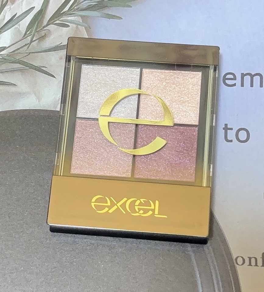 リアルクローズシャドウ/excel/アイシャドウパレットを使ったクチコミ（2枚目）