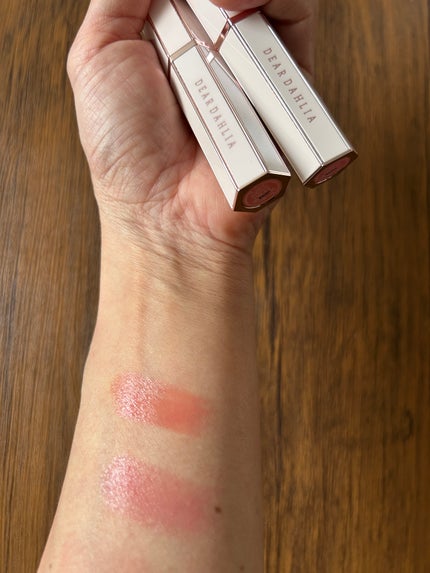 リップアルアグロウシャイン/DEAR DAHLIA/口紅を使ったクチコミ(4枚目)