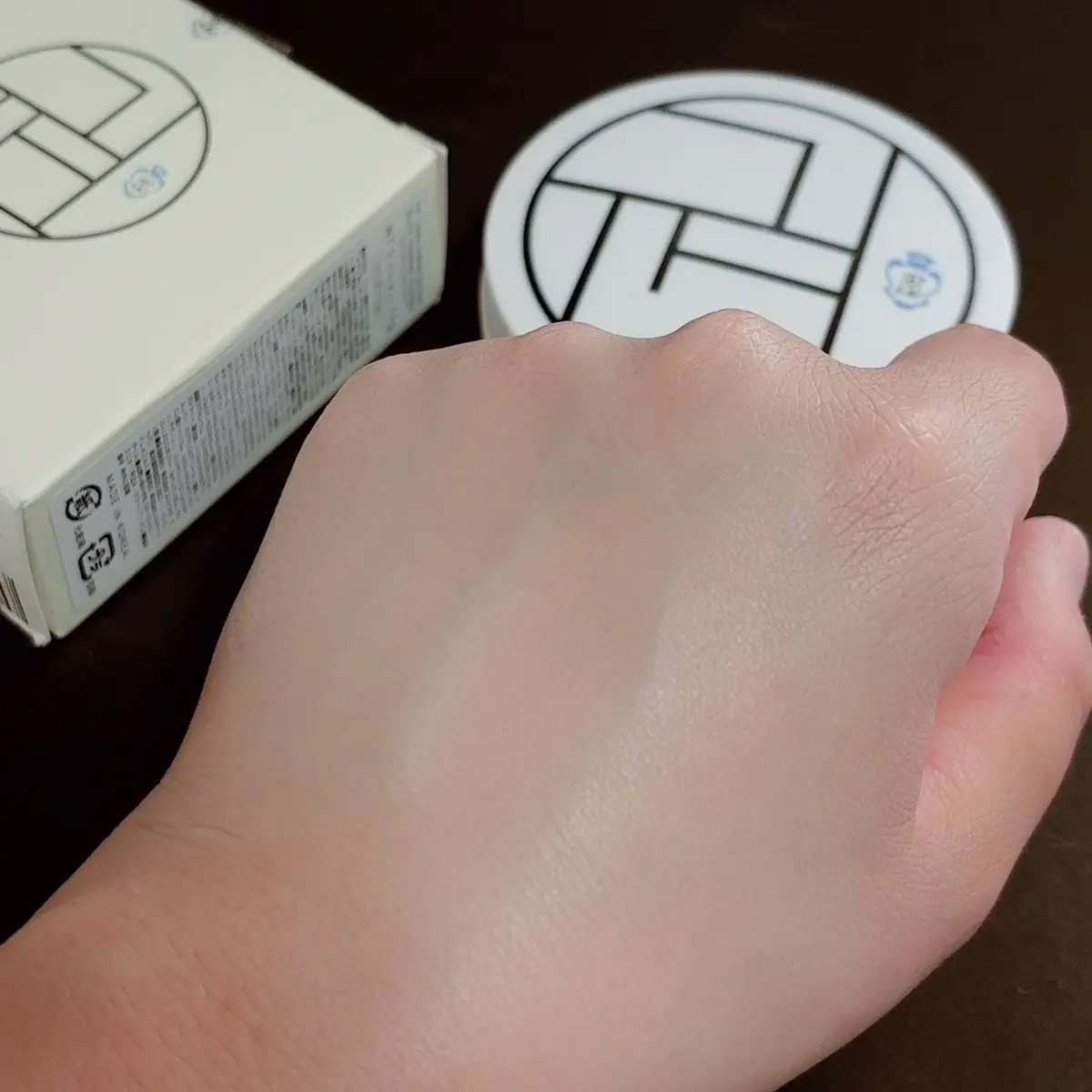 187ラベルホワイトタンニングクッション/JOY187/クッションファンデーションを使ったクチコミ（3枚目）