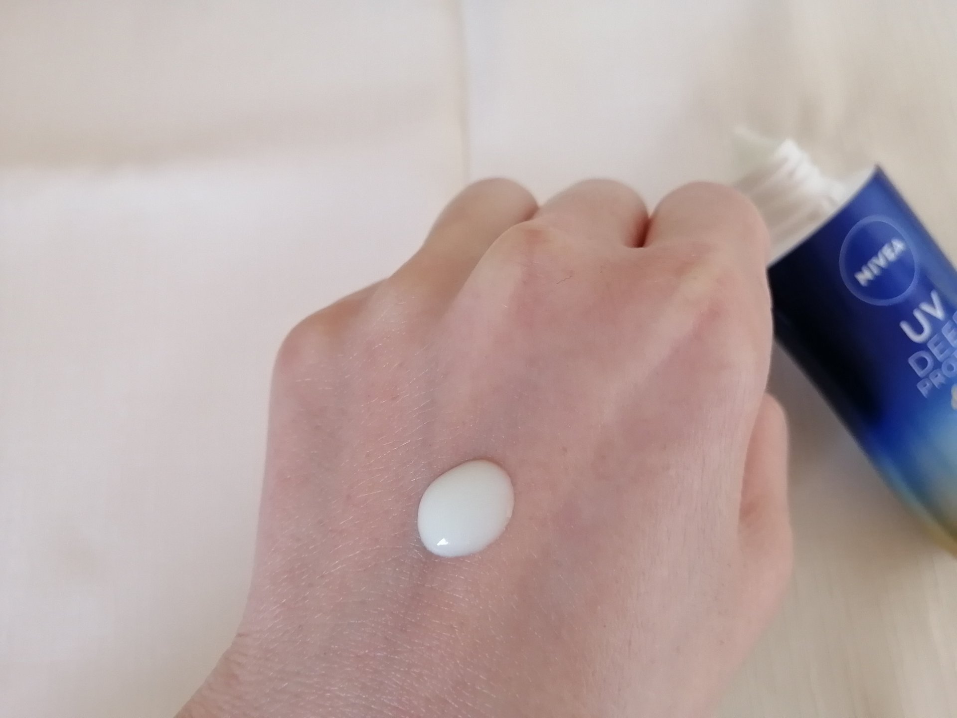 ニベアUV ディープ プロテクト＆ケア ジェル/ニベア/日焼け止めジェルを使ったクチコミ（3枚目）