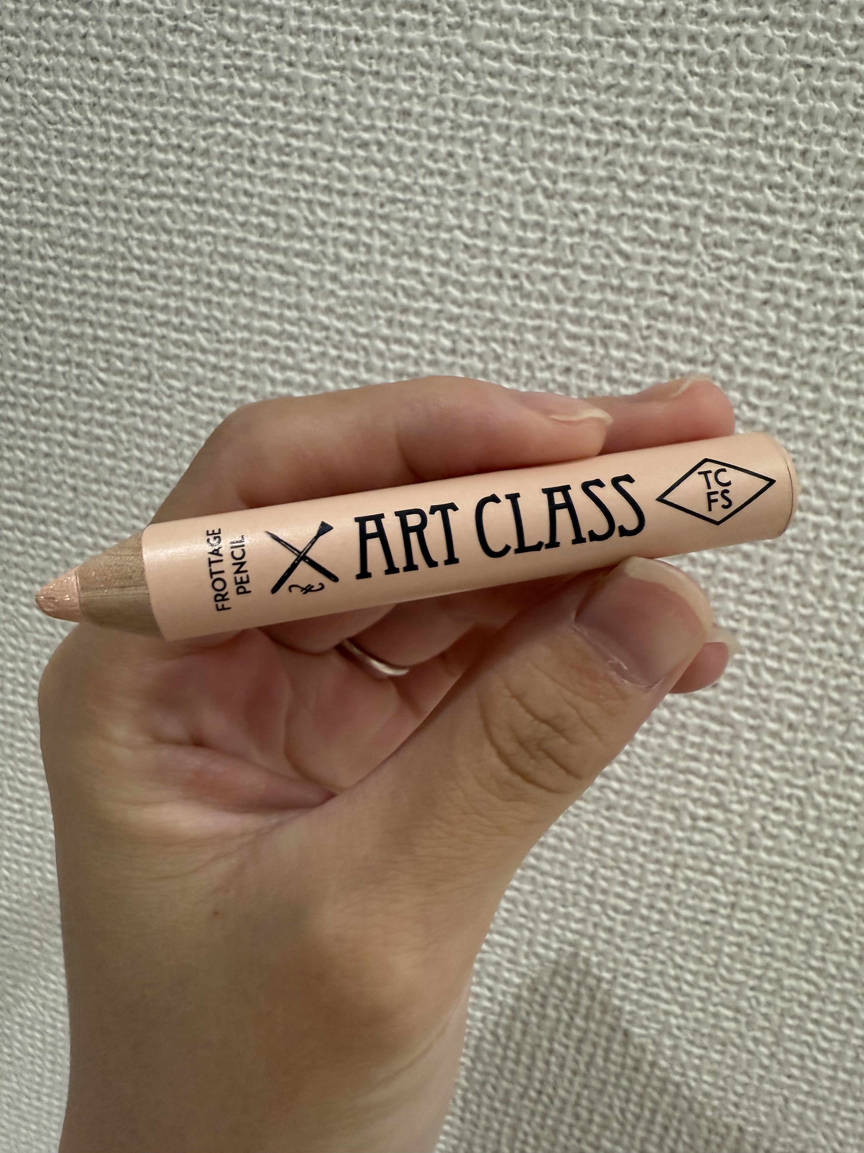 アートクラス フロッタージュペンシル/too cool for school/スティックアイシャドウを使ったクチコミ（3枚目）
