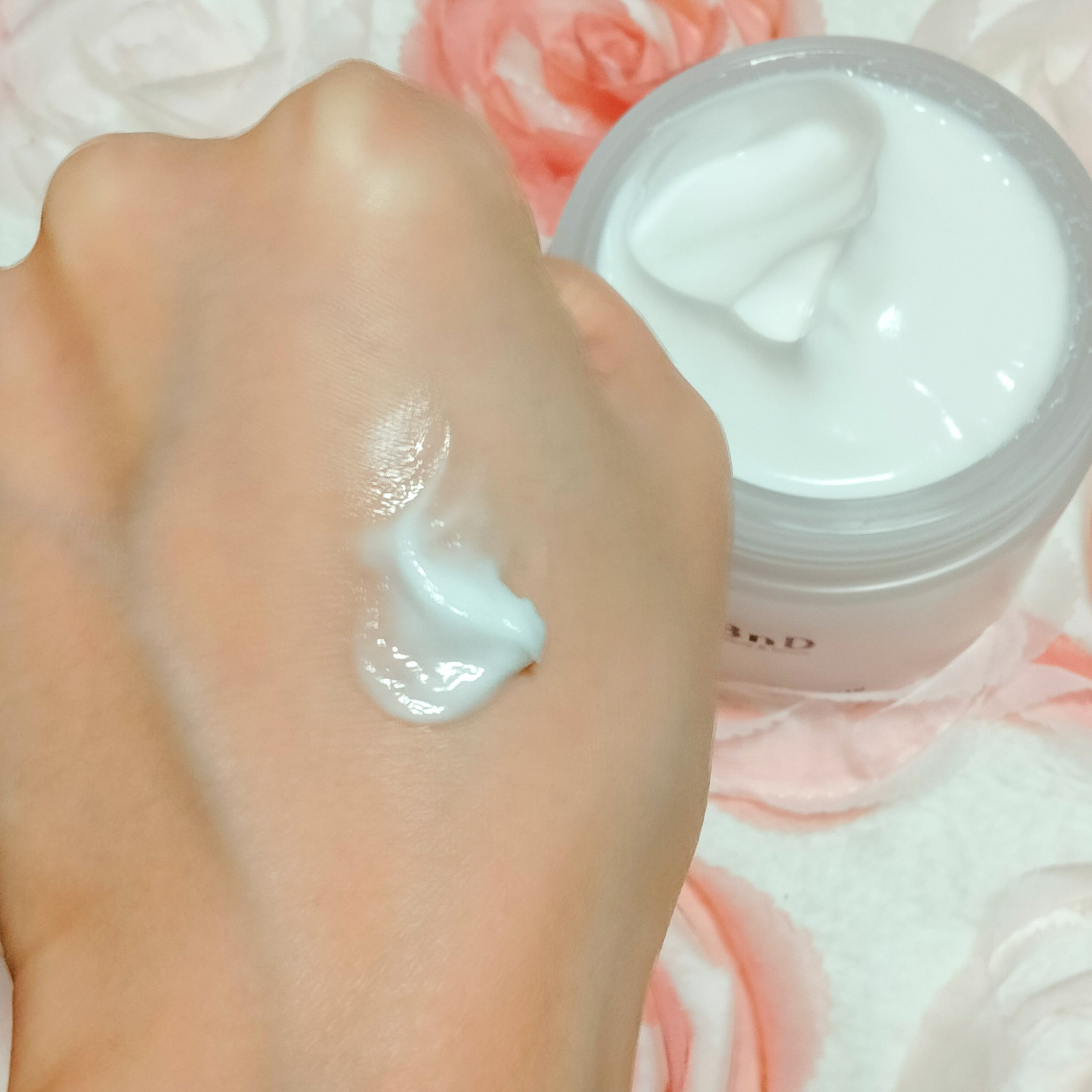 BnDアンダーアームクリーム(ボディクリーム)/BnD/デリケートゾーンケアを使ったクチコミ（2枚目）