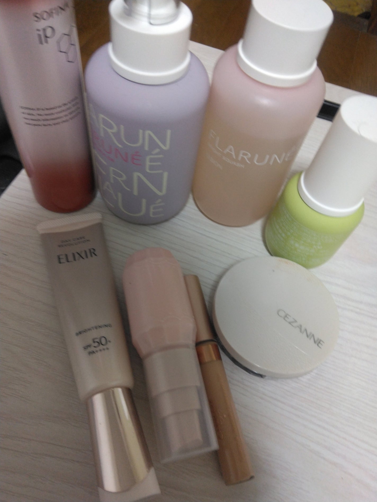 カバー&ストレッチコンシーラー UV/キャンメイク/リキッドコンシーラーを使ったクチコミ(1枚目)