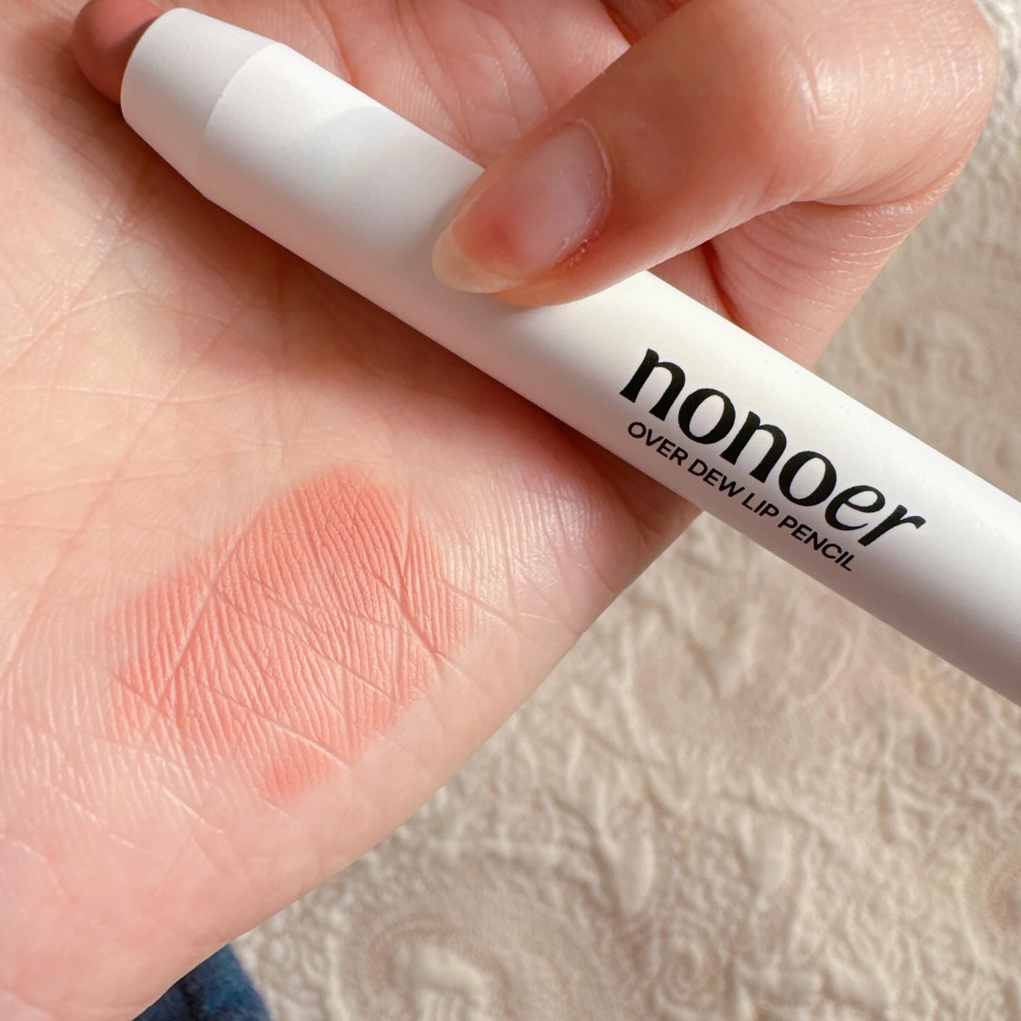 オーバーデューリップペンシル/nonoer/リップライナーを使ったクチコミ（3枚目）