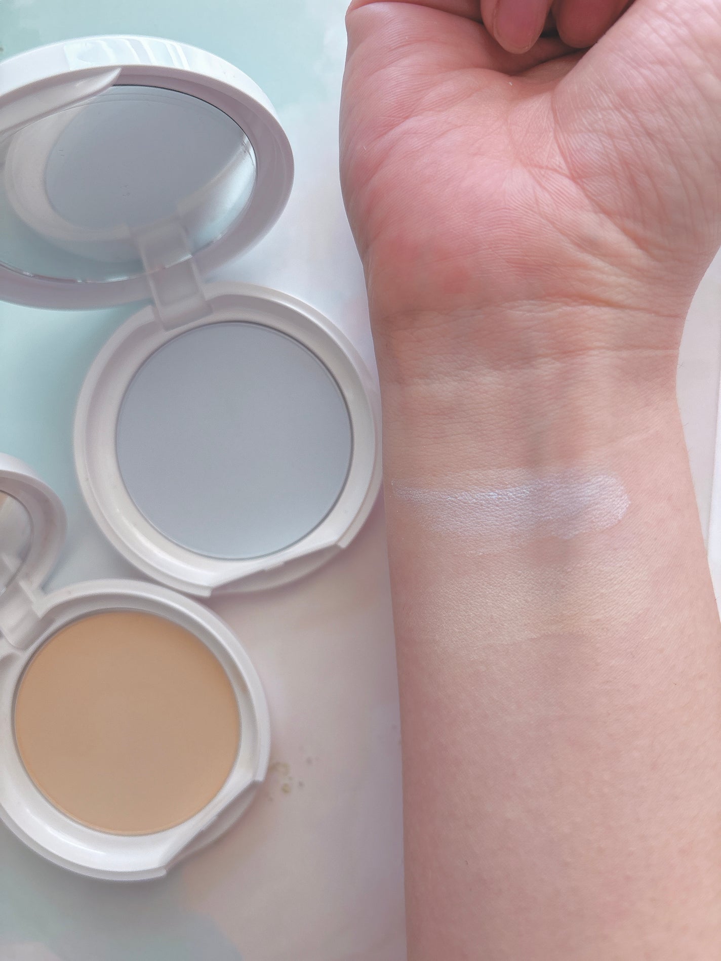 ミネラルUVパウダーS クールコンフォート/ONLY MINERALS/プレストパウダーを使ったクチコミ(5枚目)