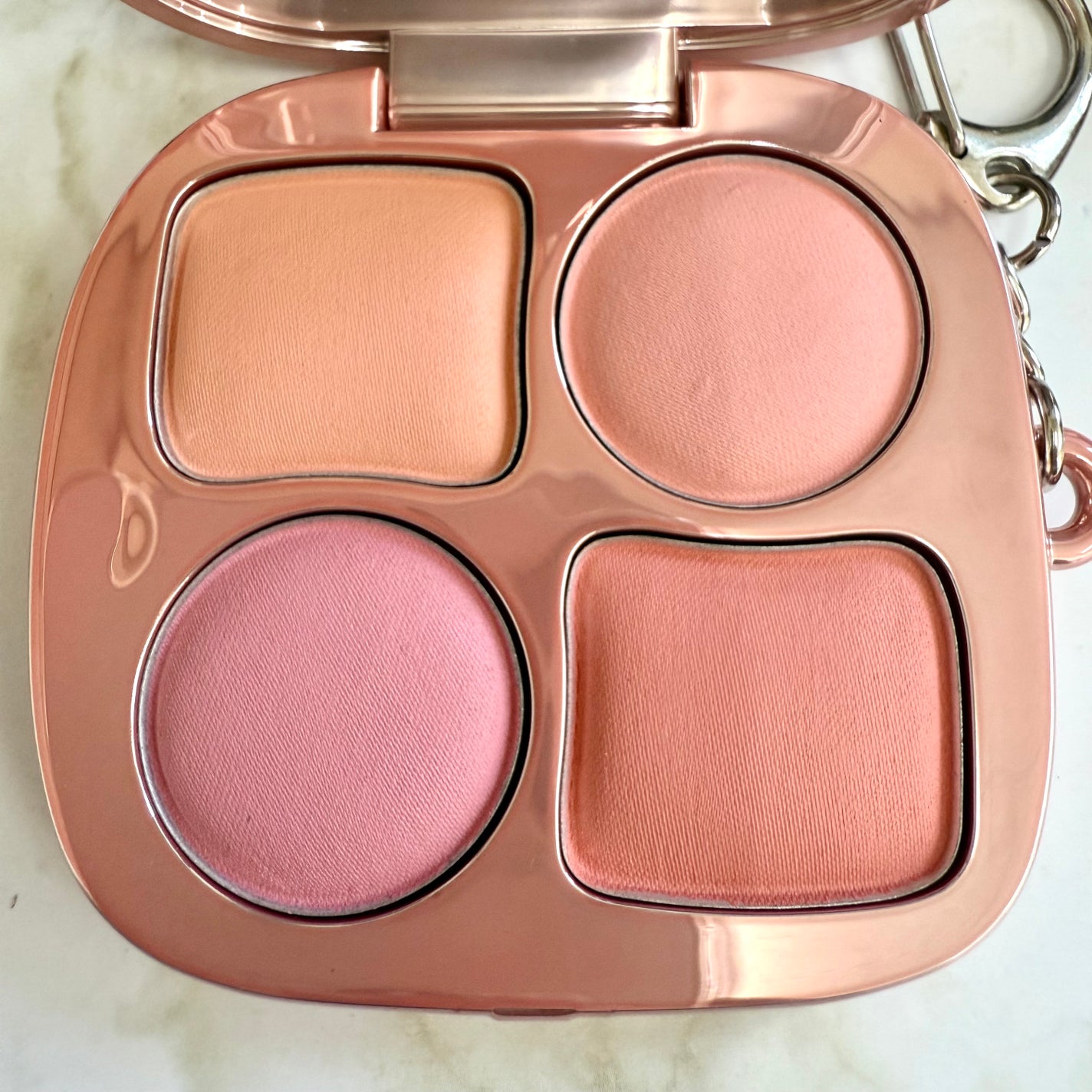 フィー ポケットチークパレット/fwee/ジェル・クリームチークを使ったクチコミ(2枚目)