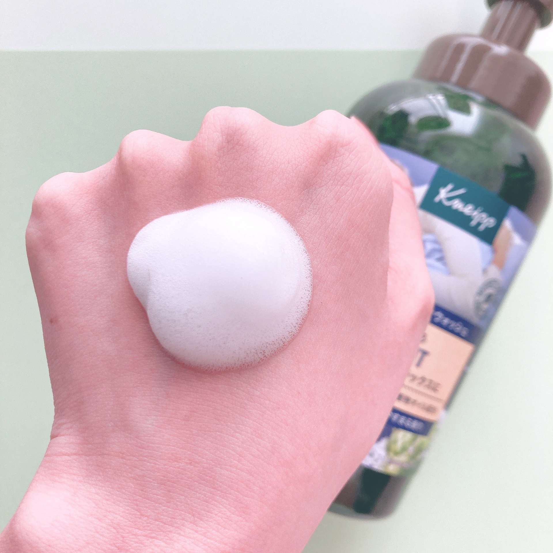 クナイプ 泡ボディウォッシュ グーテナハト ホップ&バレリアンの香り/クナイプ/ボディソープを使ったクチコミ（3枚目）