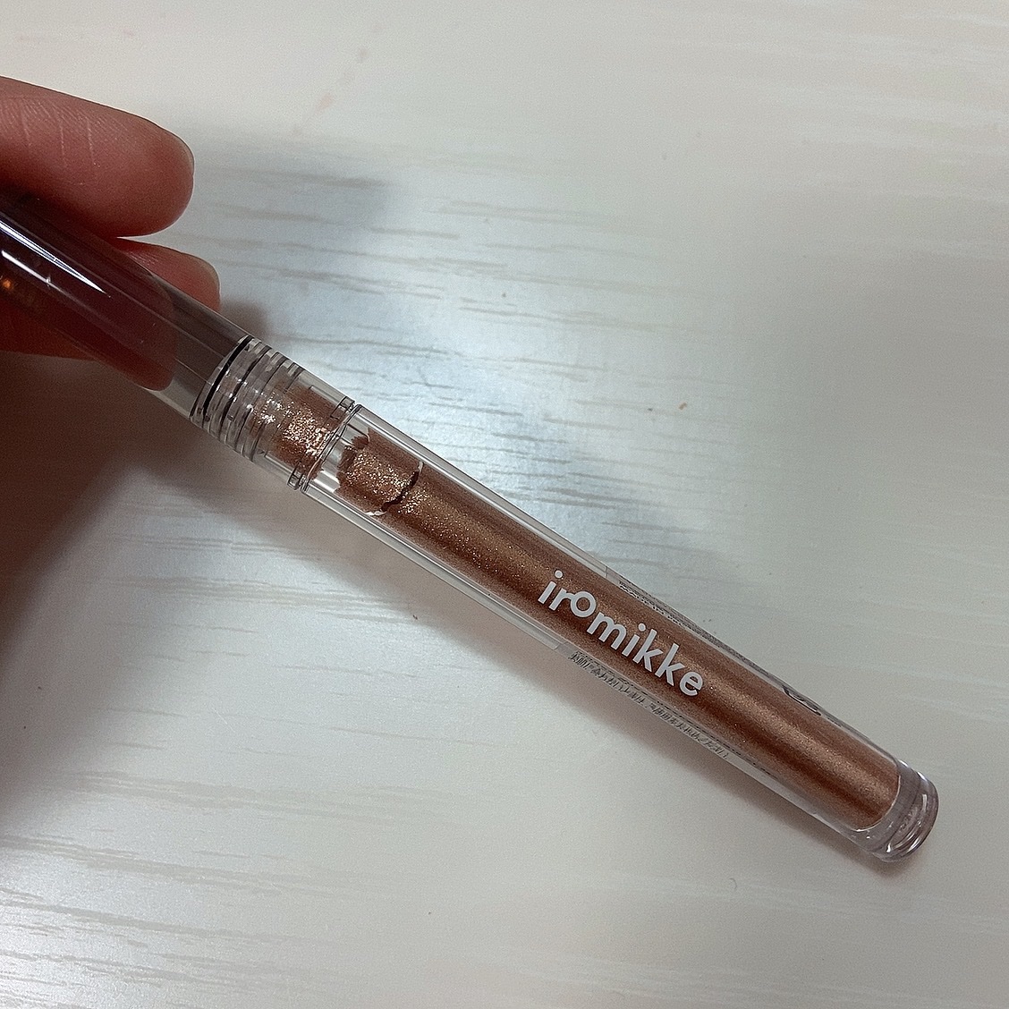 イロミッケ グリッターリキッドアイシャドウ/iromikke/グリッターを使ったクチコミ（3枚目）