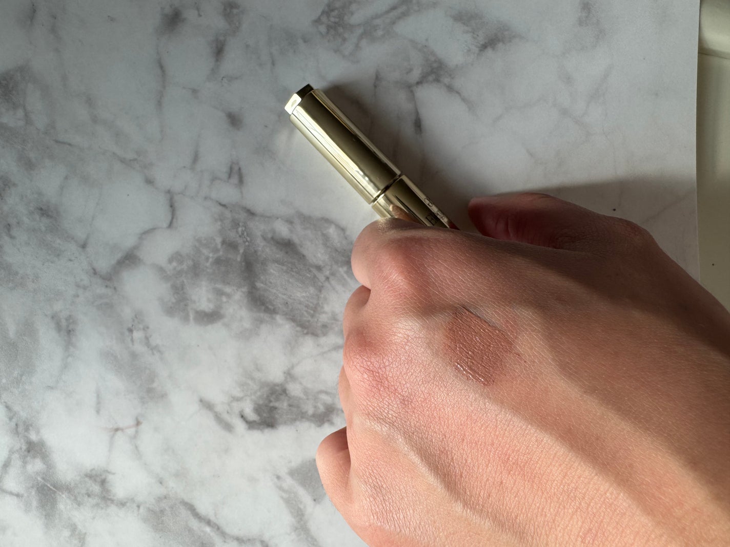 エレガンス フロッキー アイブロウ マスカラ/Elégance/眉マスカラを使ったクチコミ(2枚目)