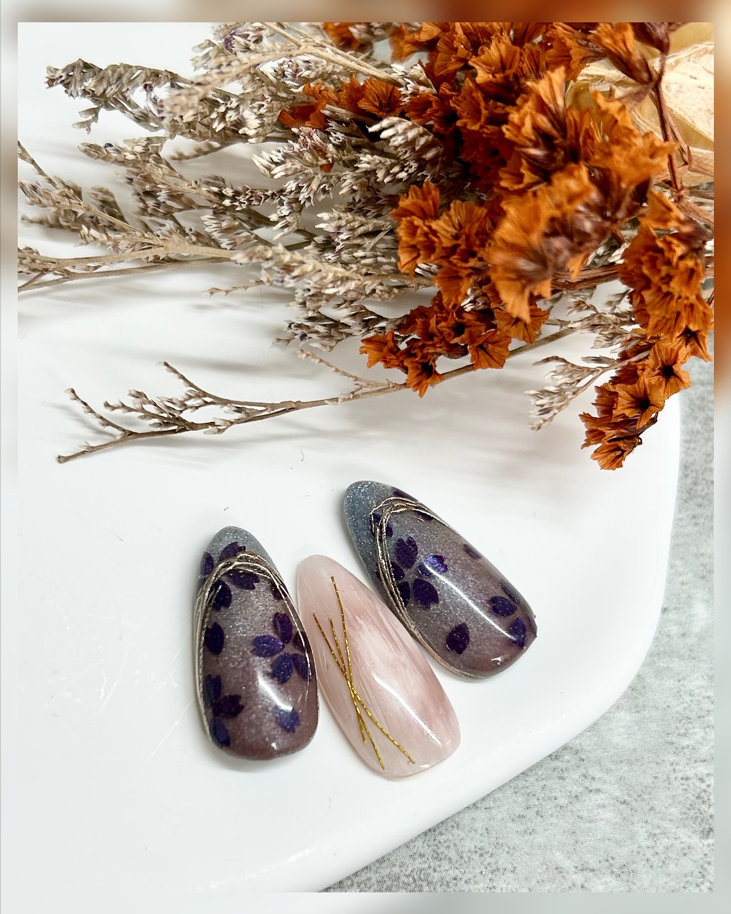 HOLOGRAM 花びら/キラネイル/ネイルチップ・パーツを使ったクチコミ（2枚目）