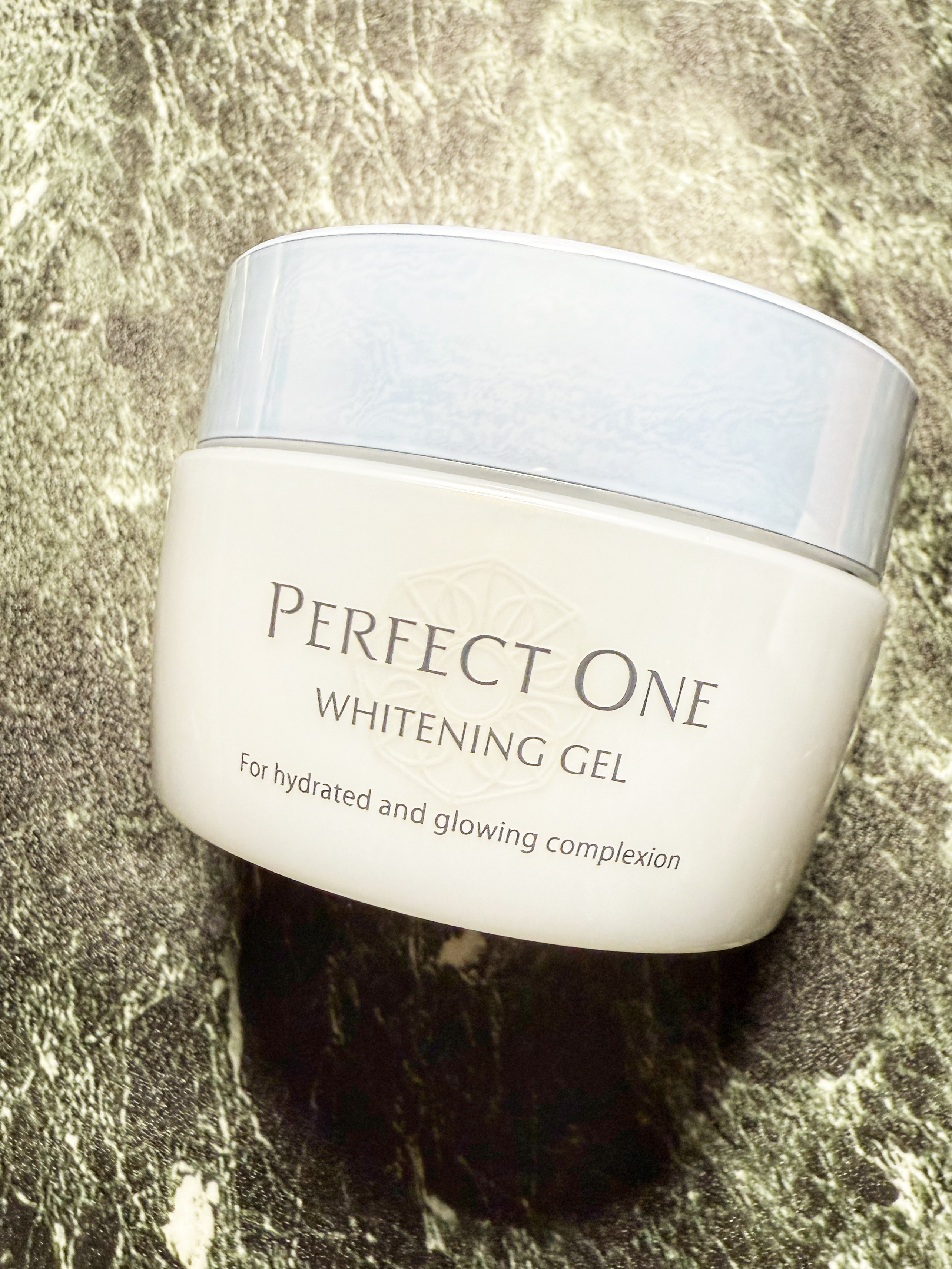 パーフェクトワン 薬用ホワイトニングジェル/パーフェクトワン/オールインワン化粧品を使ったクチコミ（1枚目）