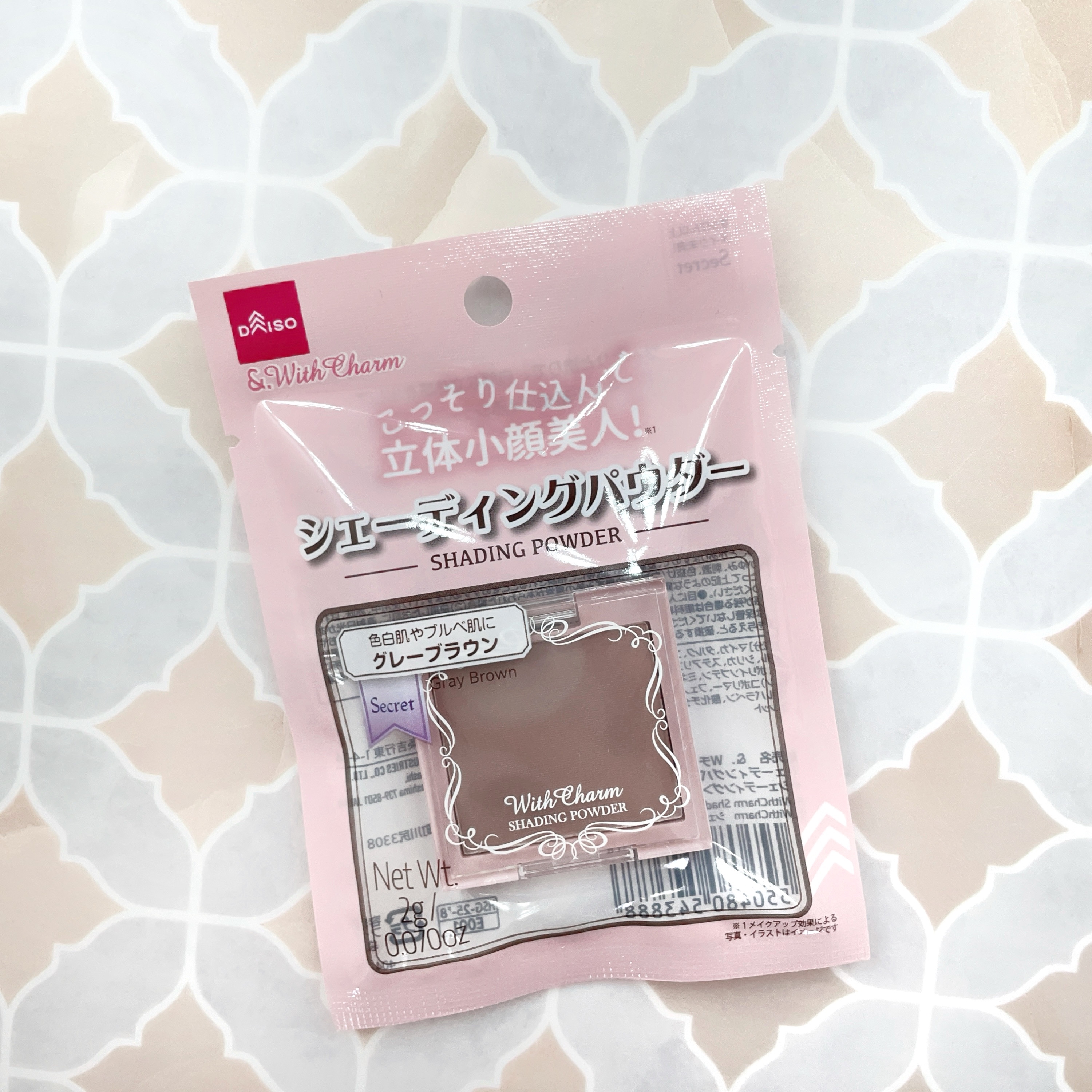 &. Wチャーム シェーディングパウダー/DAISO/シェーディングを使ったクチコミ（2枚目）