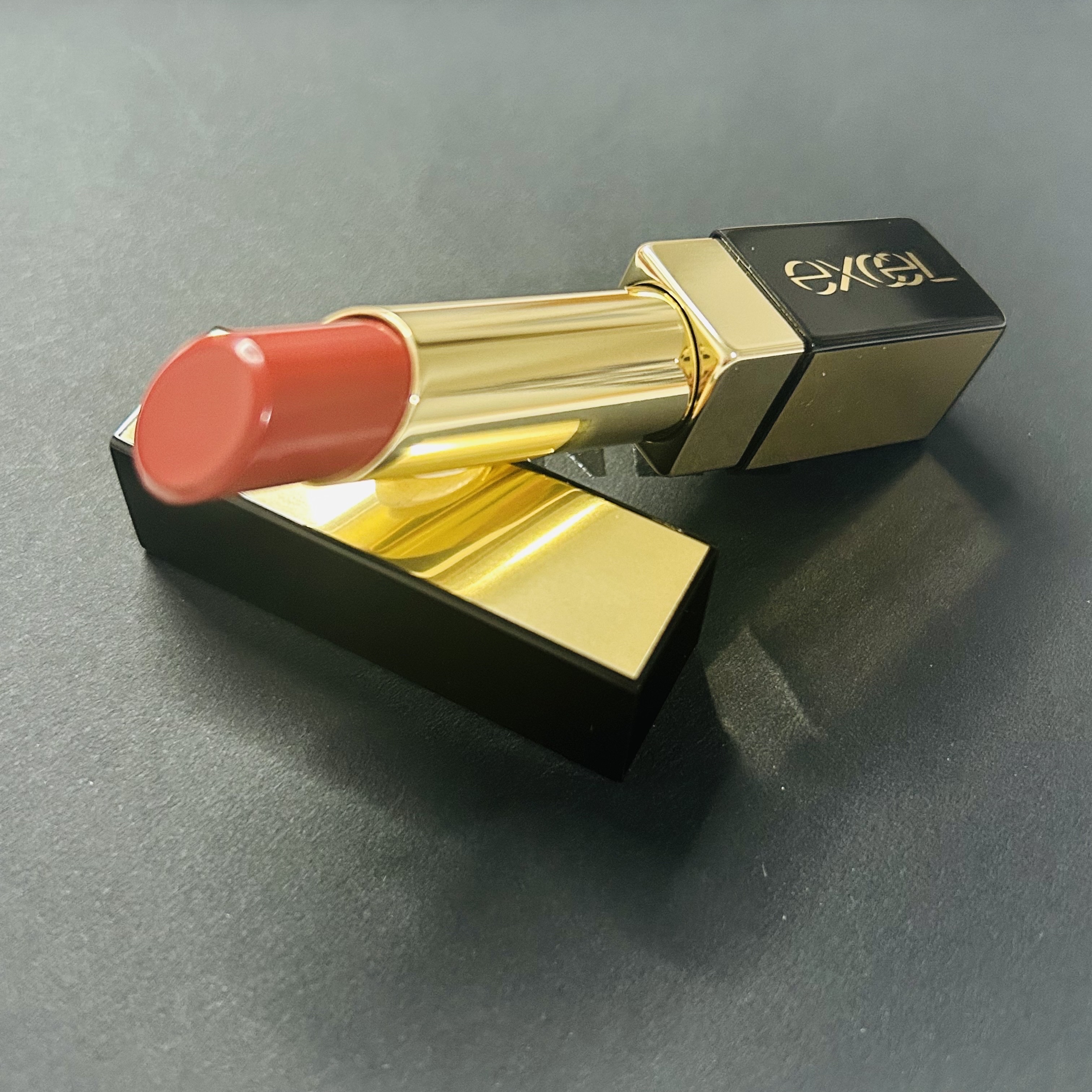 グレイズバームリップ/excel/口紅を使ったクチコミ（2枚目）