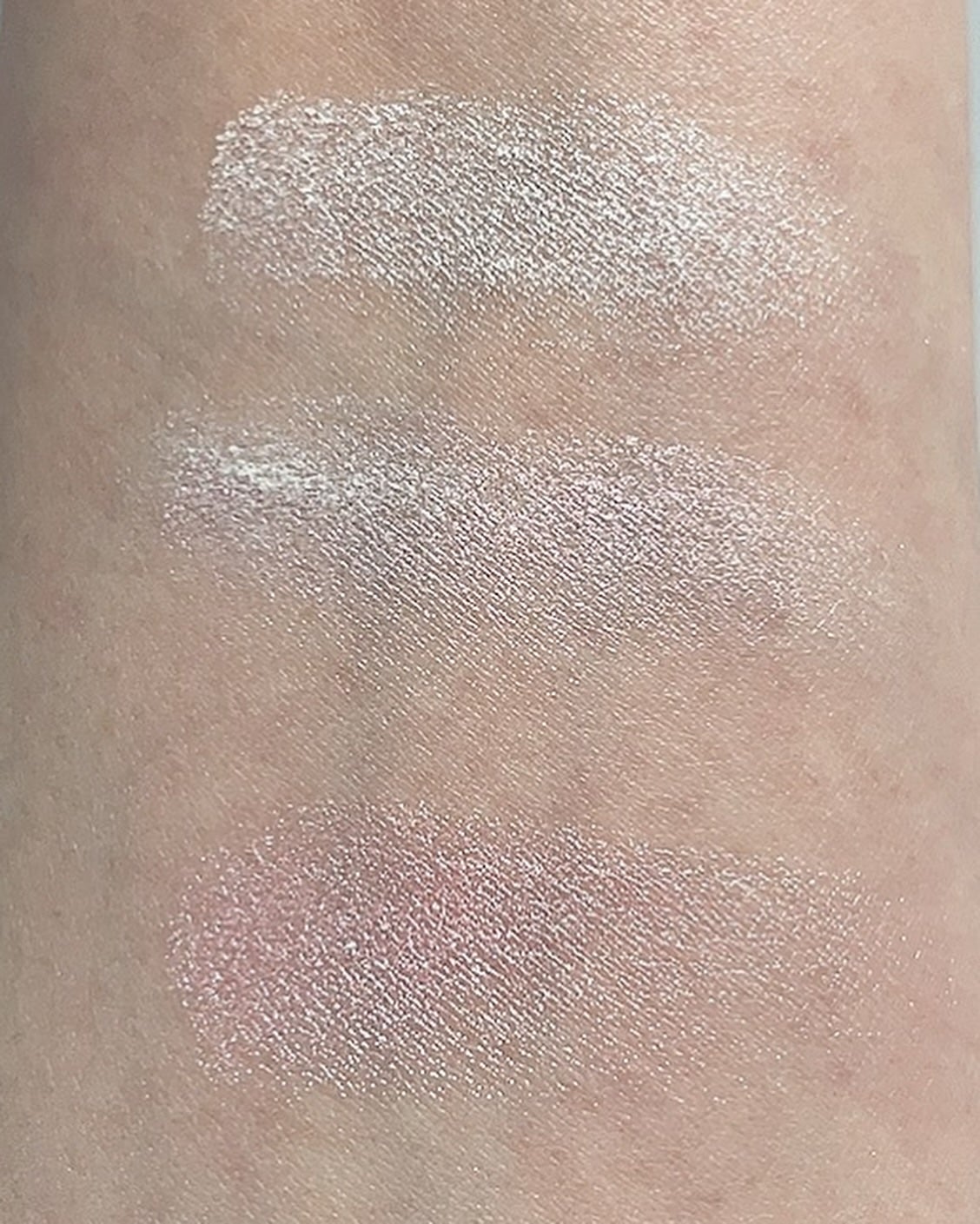 OFRA mini Highlighter/Ofra Cosmetics/パウダーハイライトを使ったクチコミ(5枚目)
