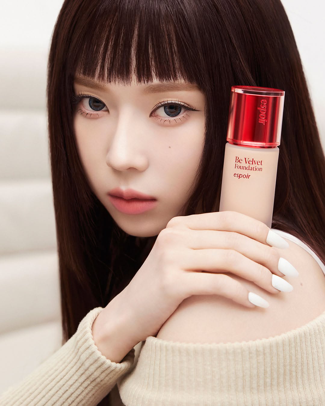 【次世代毛穴カバーファンデーション👀✨】

独自の色彩で完成するプロレベルの毛穴カバー!
espoirの𝙉𝙀𝙒ビーベルベットファンデーション✨

❤️毛穴の色まで補正する次世代毛穴カバーファンデーション
❤️72時間持続!パワーフィ