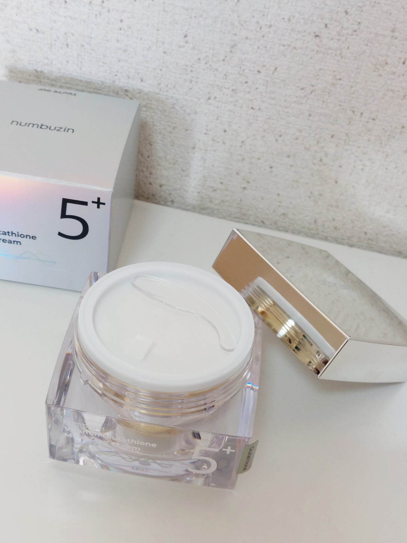 5番 白玉グルタチオンCメラゼロクリーム/numbuzin/フェイスクリームを使ったクチコミ(4枚目)