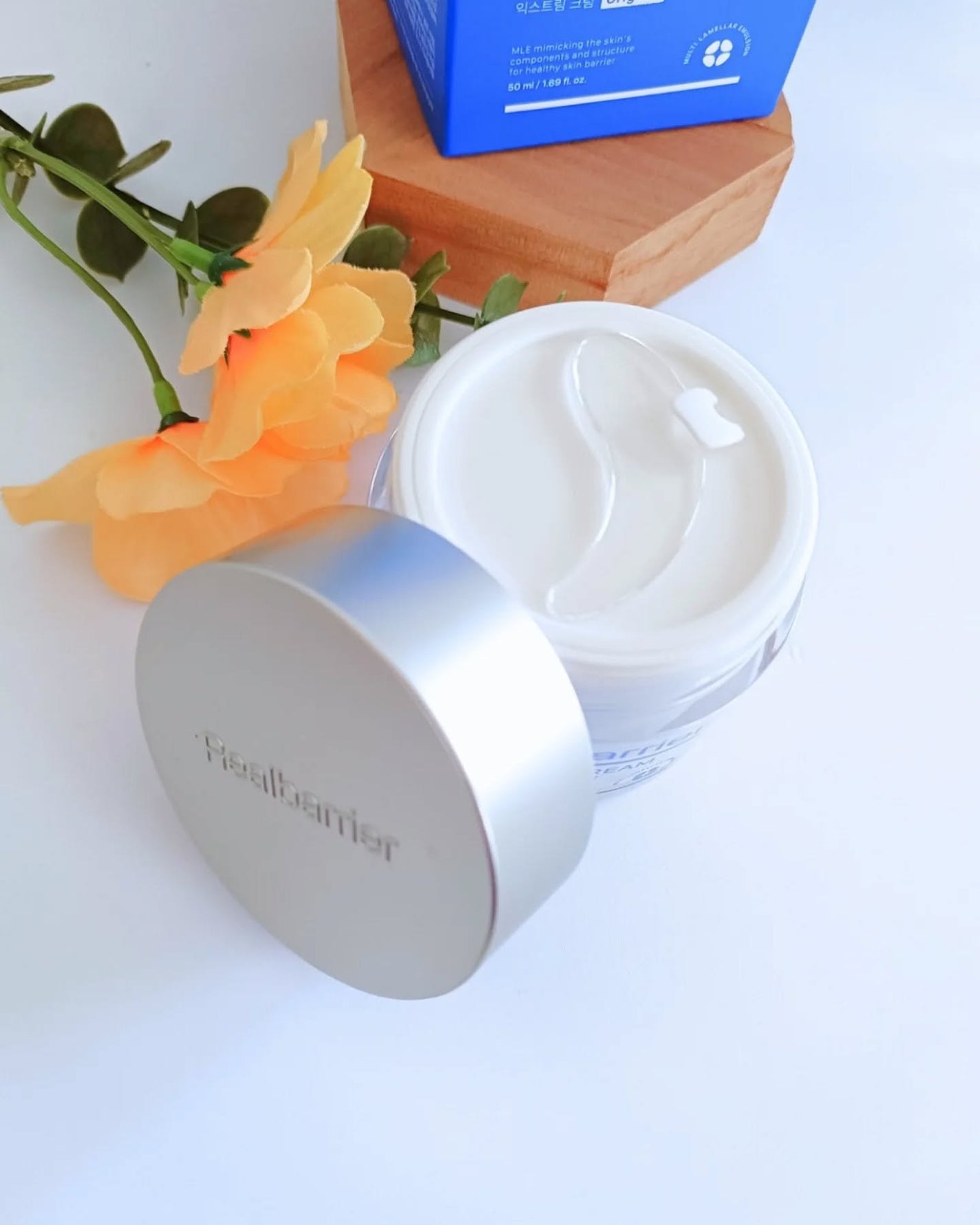 リアルバリア エクストリームクリーム オリジナル/Real Barrier/フェイスクリームを使ったクチコミ(2枚目)