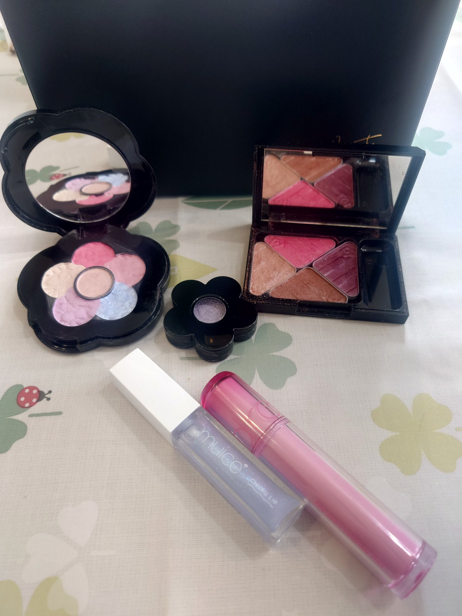 チアリー カラーズ フォー チークス 03 ピュア フラワー/MARY QUANT/パウダーチークを使ったクチコミ（1枚目）