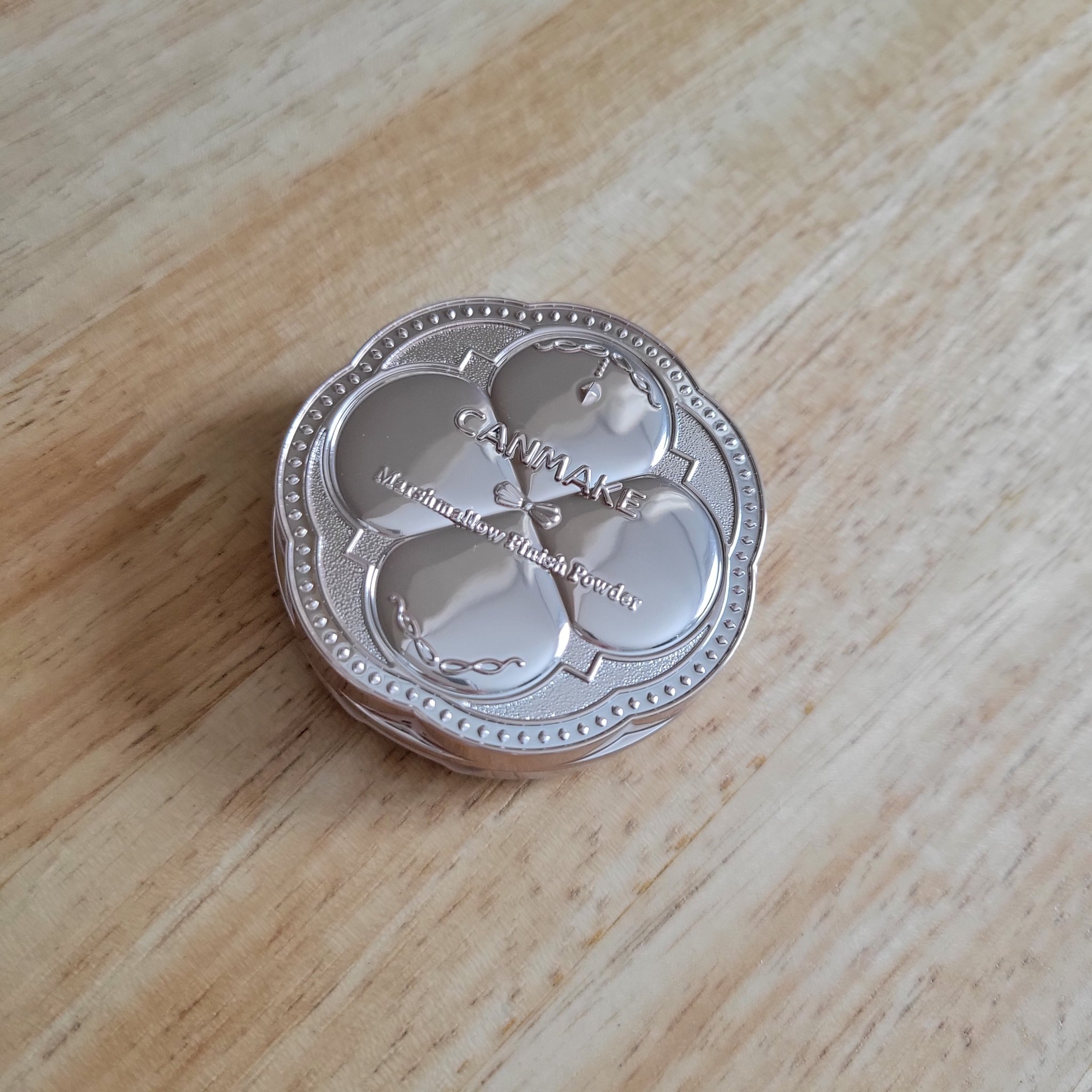 マシュマロフィニッシュパウダー mini/キャンメイク/フェイスパウダーを使ったクチコミ（2枚目）