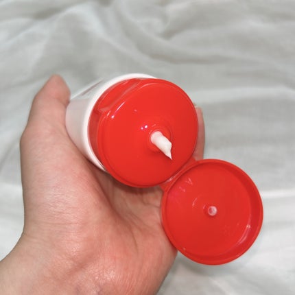 毛穴いちご洗顔 ホワイト/ドットバイ/洗顔フォームを使ったクチコミ(4枚目)