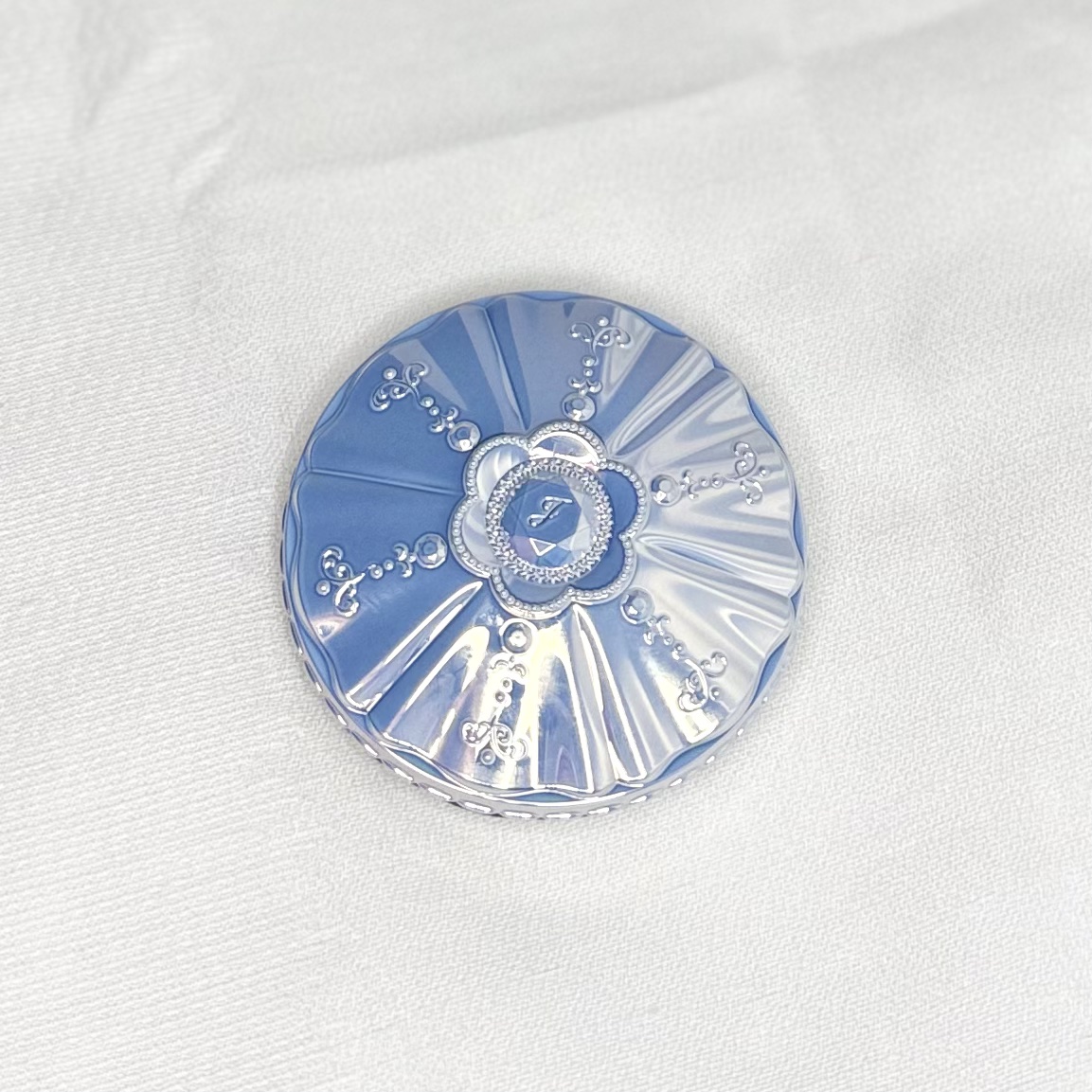 ジルスチュアート　パステルペタル ブラッシュ/JILL STUART/パウダーチークを使ったクチコミ（2枚目）