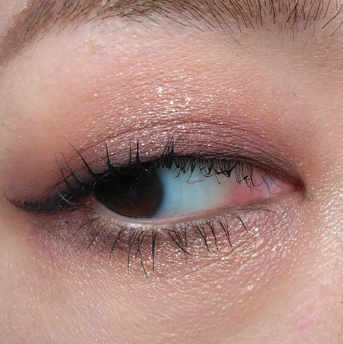 試してみた】ICY NUDE eyeshadow palette Huda Beautyのリアルな 試してみた】ICY NUDE eyeshadow palette Huda Beautyのリアルな