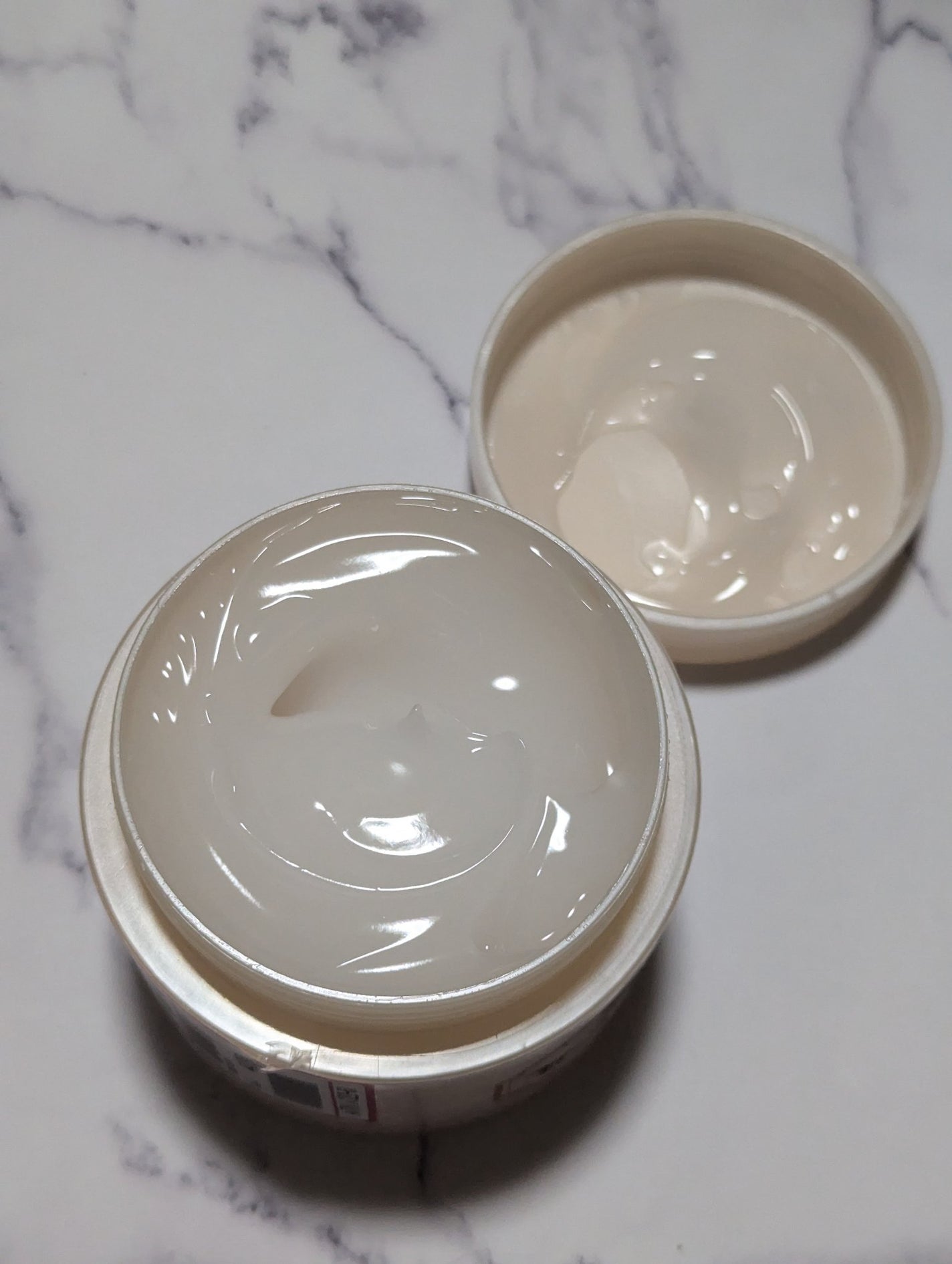 オールインワンゲル/プレスカワジャパン/オールインワン化粧品を使ったクチコミ(4枚目)